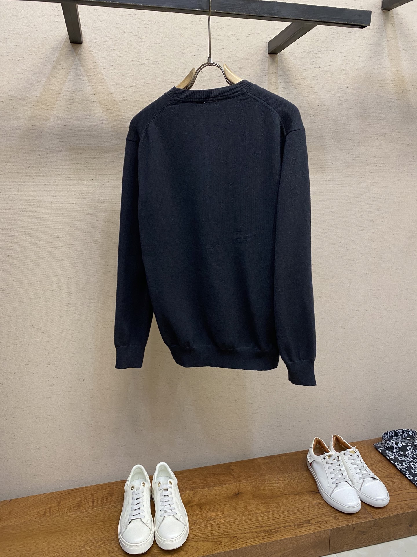 🌟🌟BBR，B家刺绣战马标打单衫毛衣

这款毛衣是进口羊毛羊绒混纺面料！穿着舒适不扎人，男女老少跨度大的