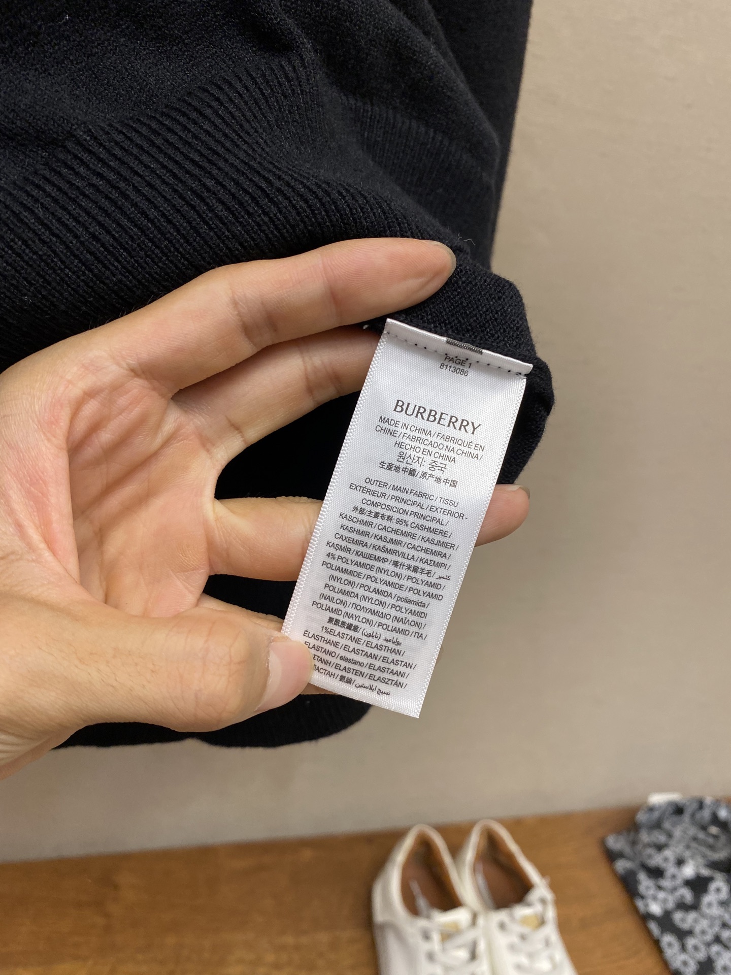 🌟🌟BBR，B家刺绣战马标打单衫毛衣

这款毛衣是进口羊毛羊绒混纺面料！穿着舒适不扎人，男女老少跨度大的