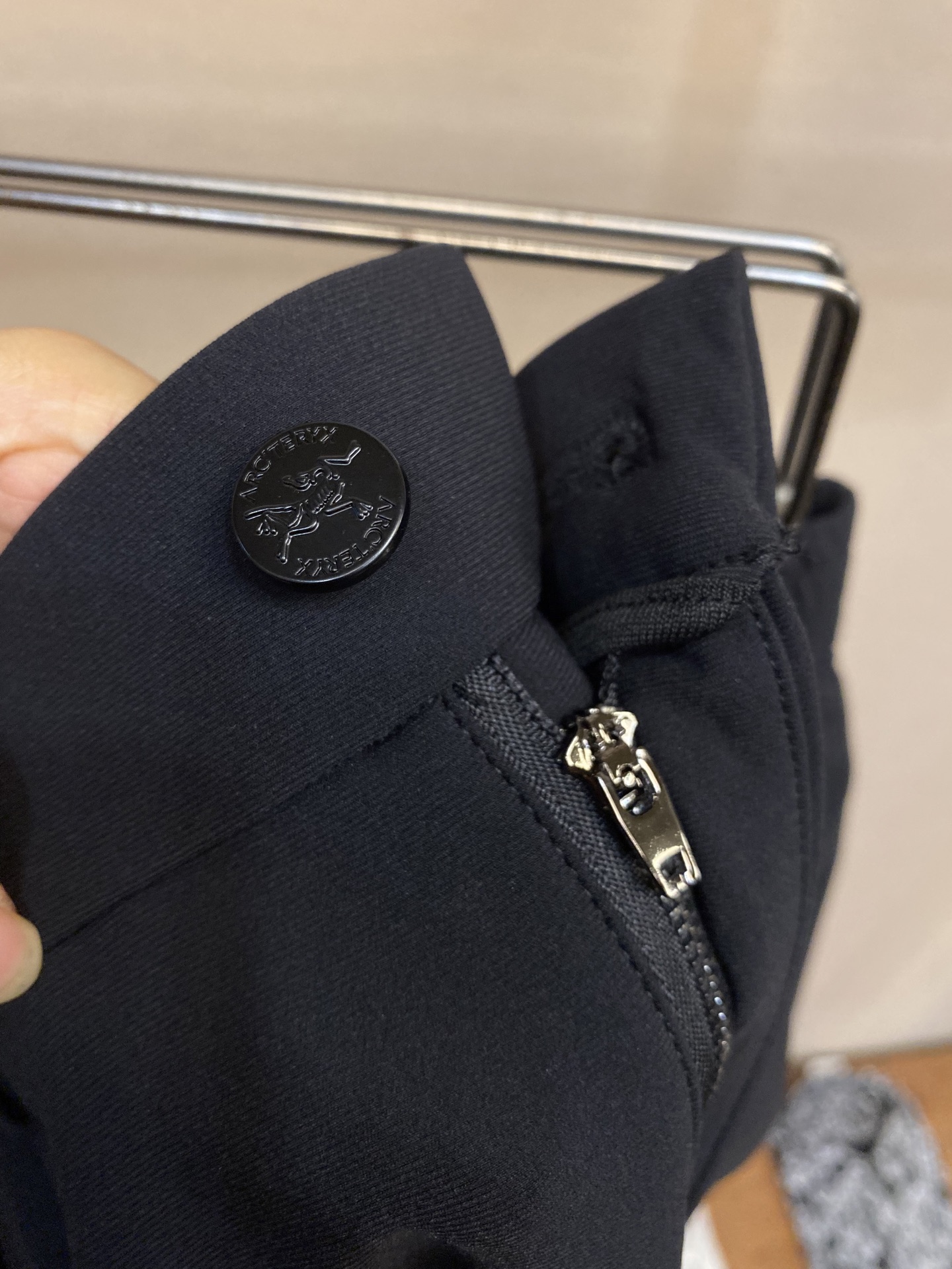 🌟🌟Arctery，男士休闲裤👍 最新款上身版型无敌正！绝对可以闭眼收的一款此款裤子非常百搭，弹力腰围,