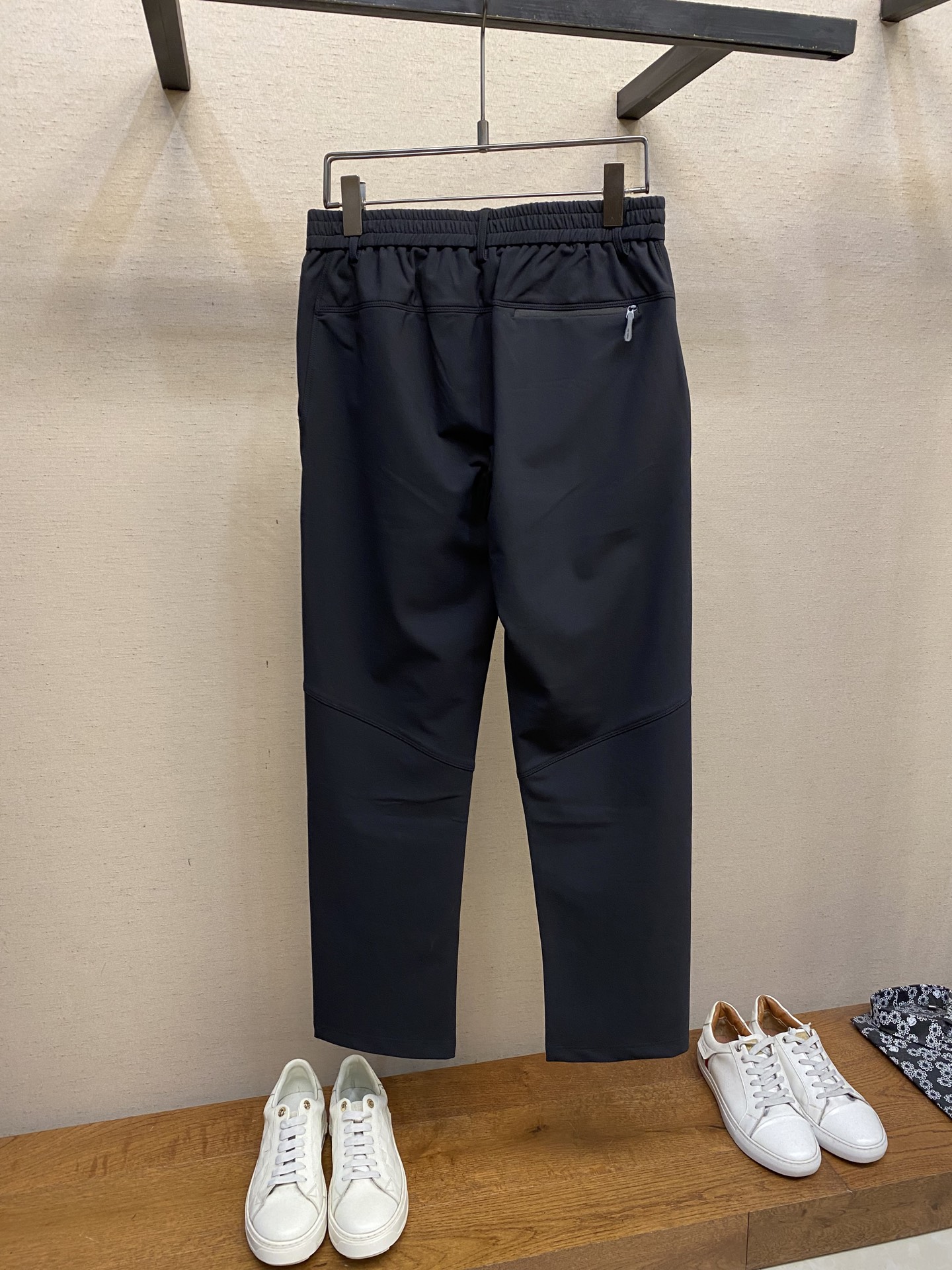 🌟🌟Arctery，男士休闲裤👍 最新款上身版型无敌正！绝对可以闭眼收的一款此款裤子非常百搭，弹力腰围,