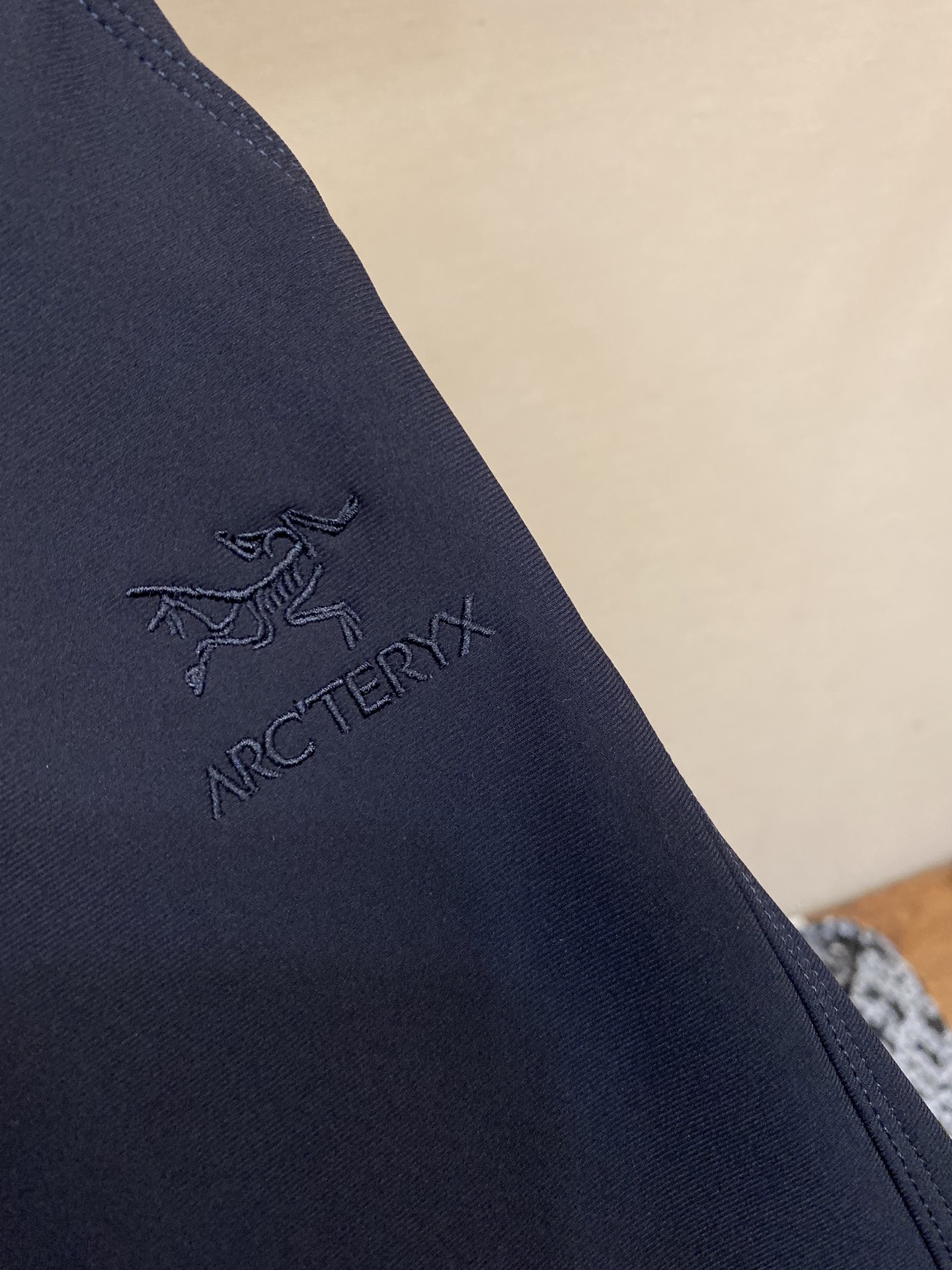 🌟🌟Arctery，男士休闲裤👍 最新款上身版型无敌正！绝对可以闭眼收的一款此款裤子非常百搭，弹力腰围,