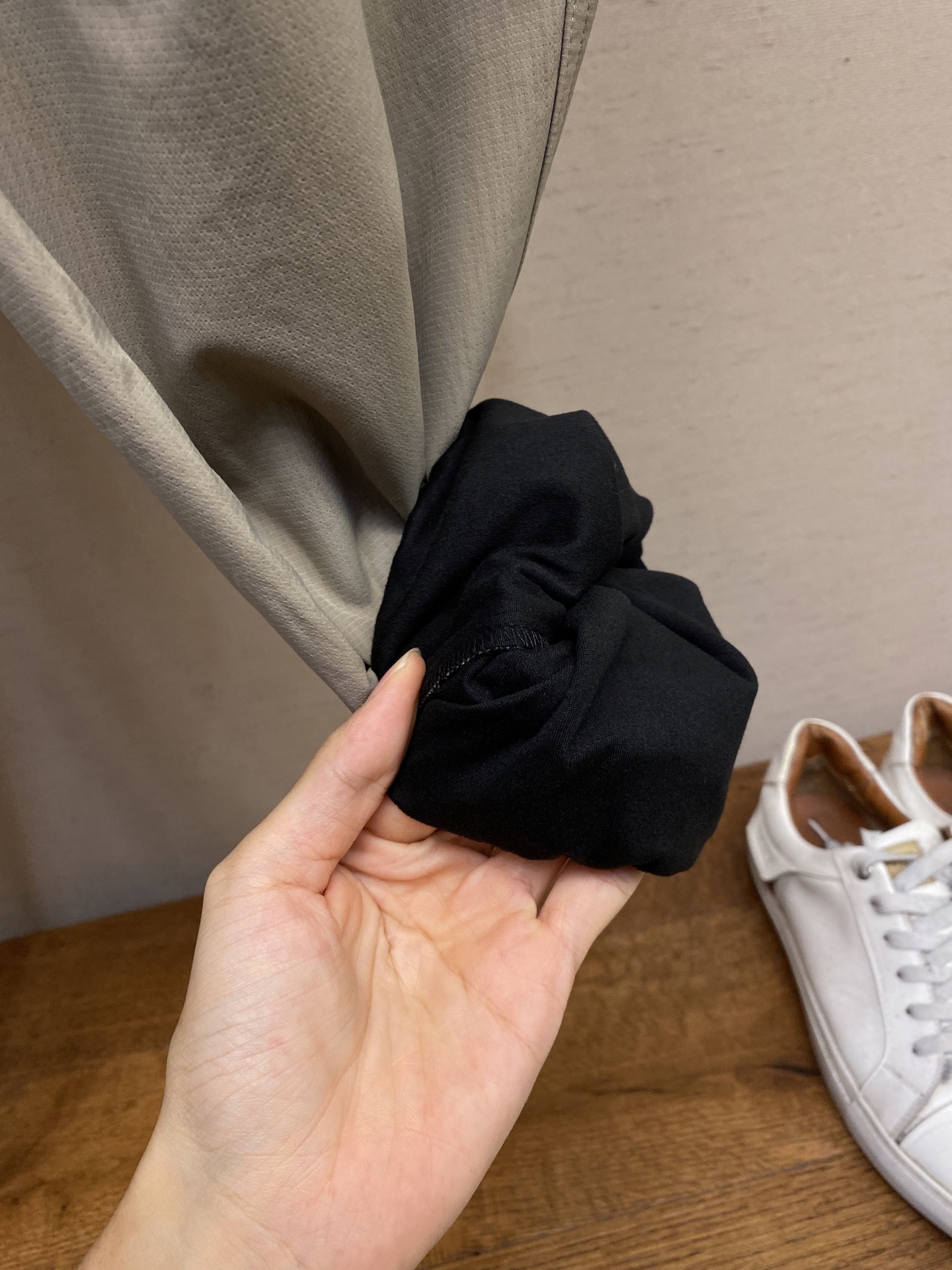 🌟🌟Moncler，男士休闲裤👍 最新款上身版型无敌正！绝对可以闭眼收的一款此款裤子非常百搭，弹力腰围,