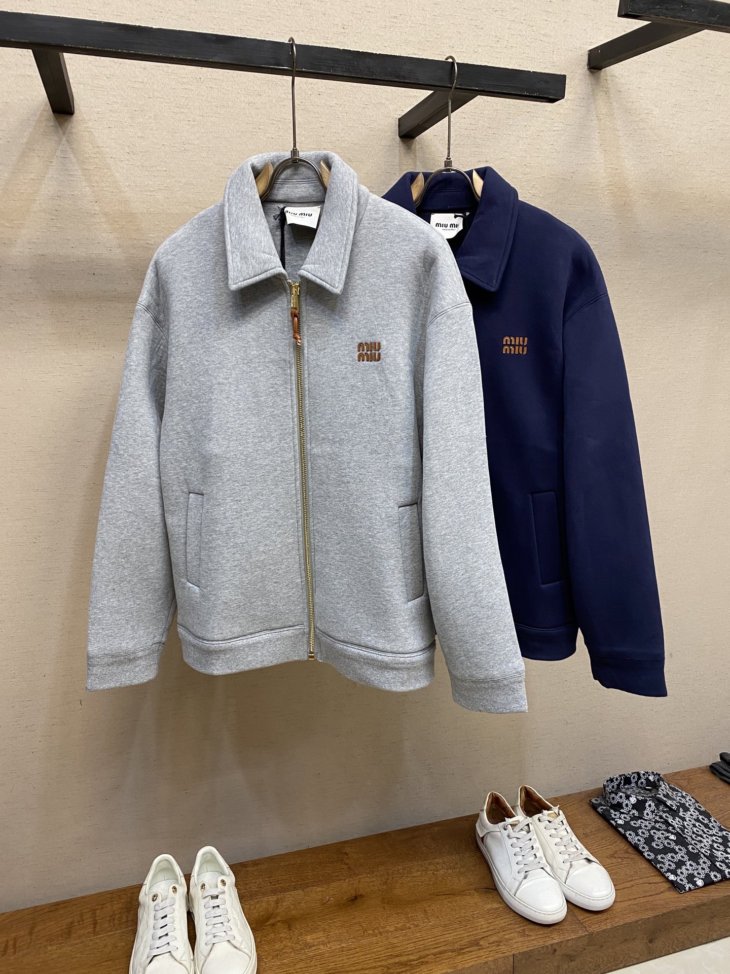 🌟🌟Miu Miu 棉质平纹针织夹克，正品25400购入开发，680克平纹复合面料 2*2潮牌螺纹440