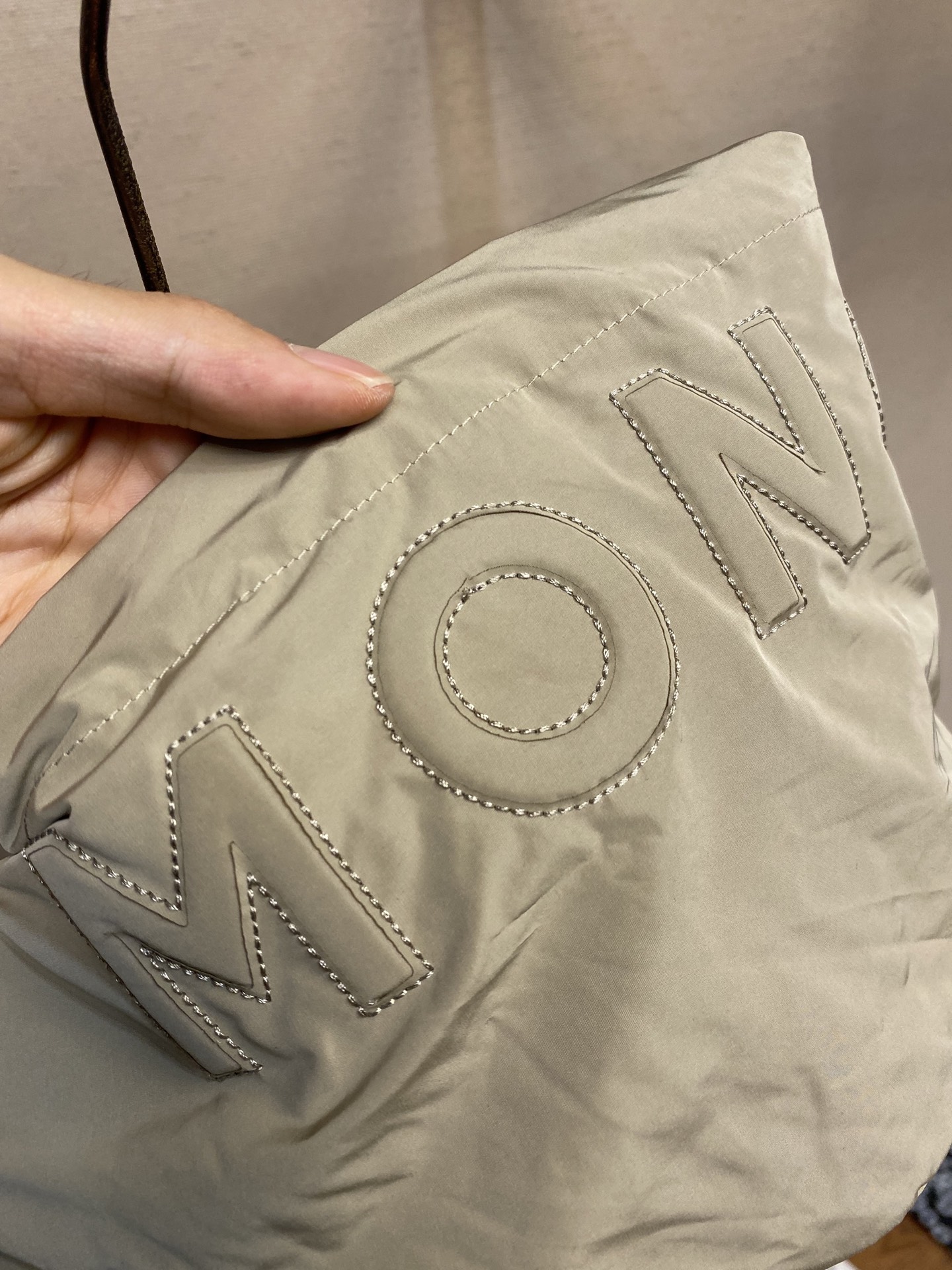 🌟🌟Moncler，2025新款男士休闲定制夹克外套。穿上简约干练的休闲外套，瞬间重回时髦霸气，又是活力