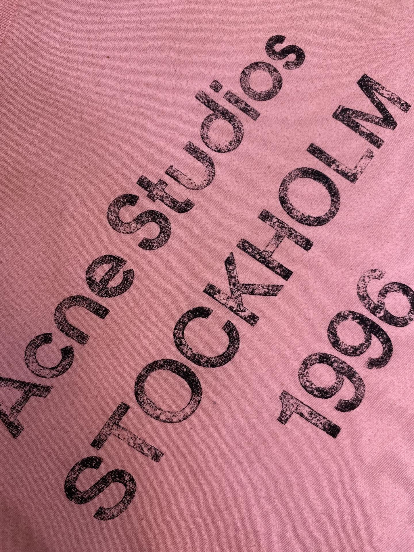 🌟🌟Acne Studios，男女同款圆领长袖T恤 秋天可外穿 冬天可打底 一年四季可穿 超高性价比 随