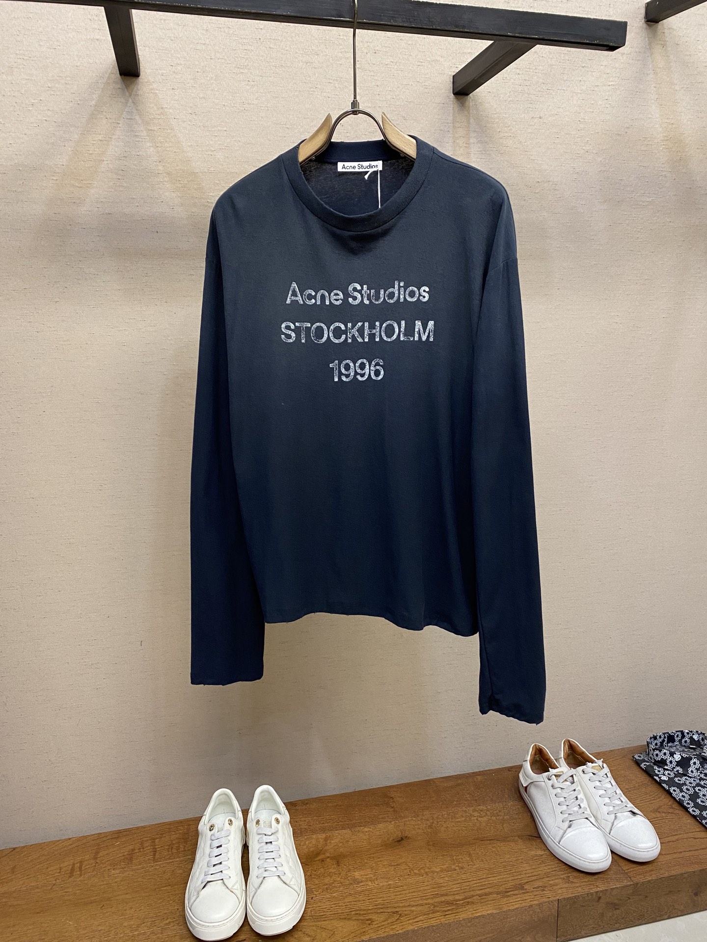 🌟🌟Acne Studios，男女同款圆领长袖T恤 秋天可外穿 冬天可打底 一年四季可穿 超高性价比 随