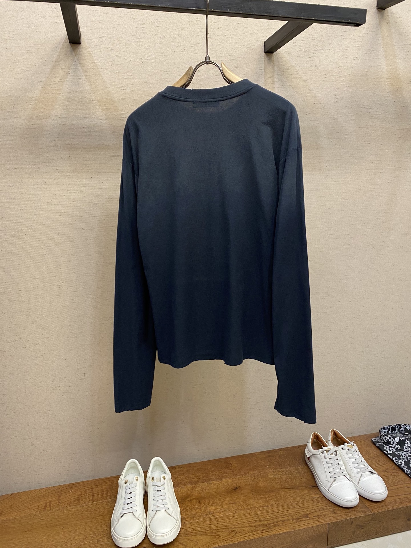 🌟🌟Acne Studios，男女同款圆领长袖T恤 秋天可外穿 冬天可打底 一年四季可穿 超高性价比 随