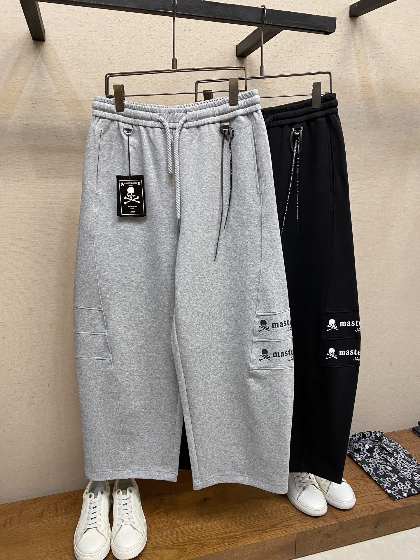 🌟🌟MMJ，男士休闲裤👍 最新款上身版型无敌正！绝对可以闭眼收的一款此款裤子非常百搭，弹力腰围,日常上班