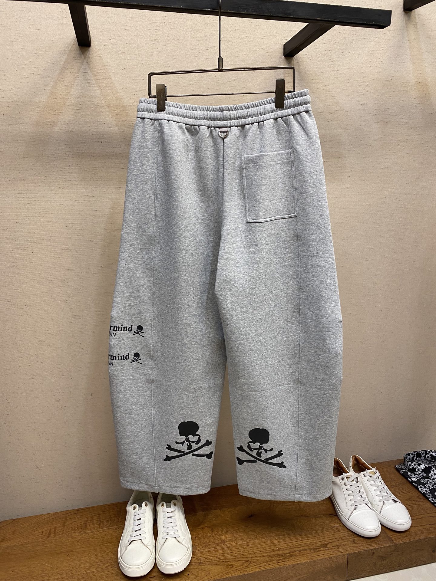 🌟🌟MMJ，男士休闲裤👍 最新款上身版型无敌正！绝对可以闭眼收的一款此款裤子非常百搭，弹力腰围,日常上班