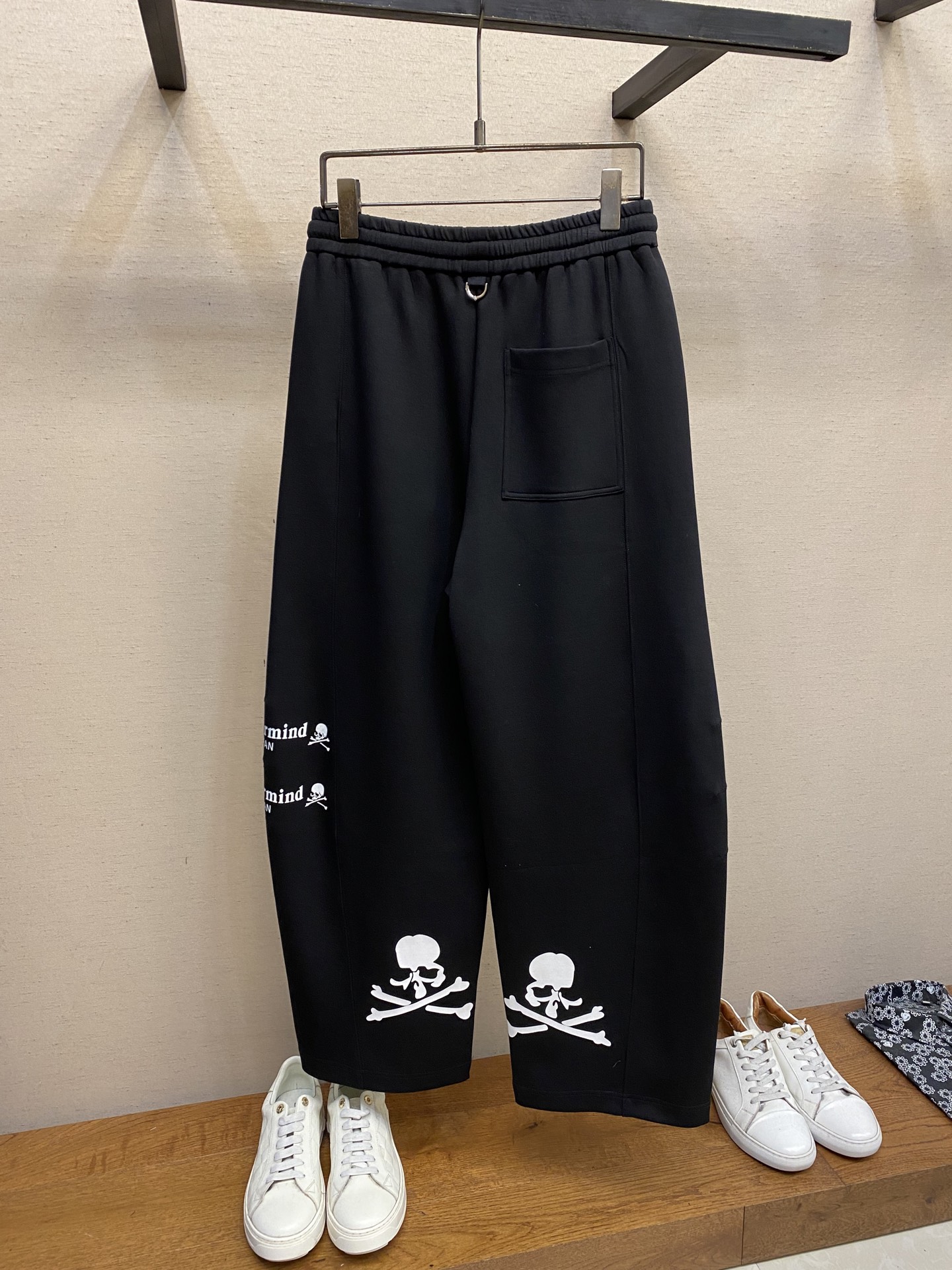 🌟🌟MMJ，男士休闲裤👍 最新款上身版型无敌正！绝对可以闭眼收的一款此款裤子非常百搭，弹力腰围,日常上班