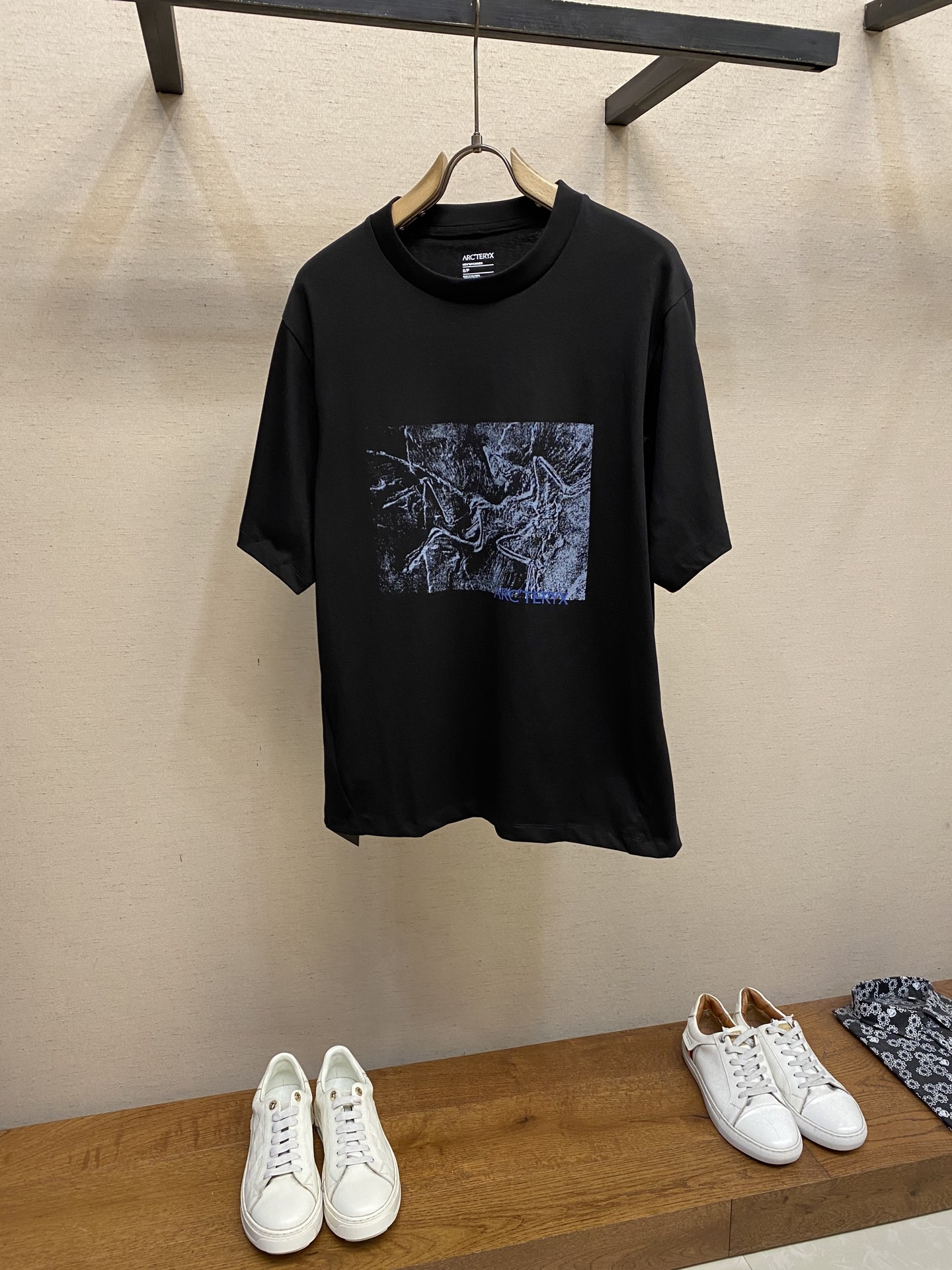 🌟🌟Arctery，2025新款 官网同步 涂鸦直喷，男女同款 短袖t恤定制120克100％双纱纯棉面料