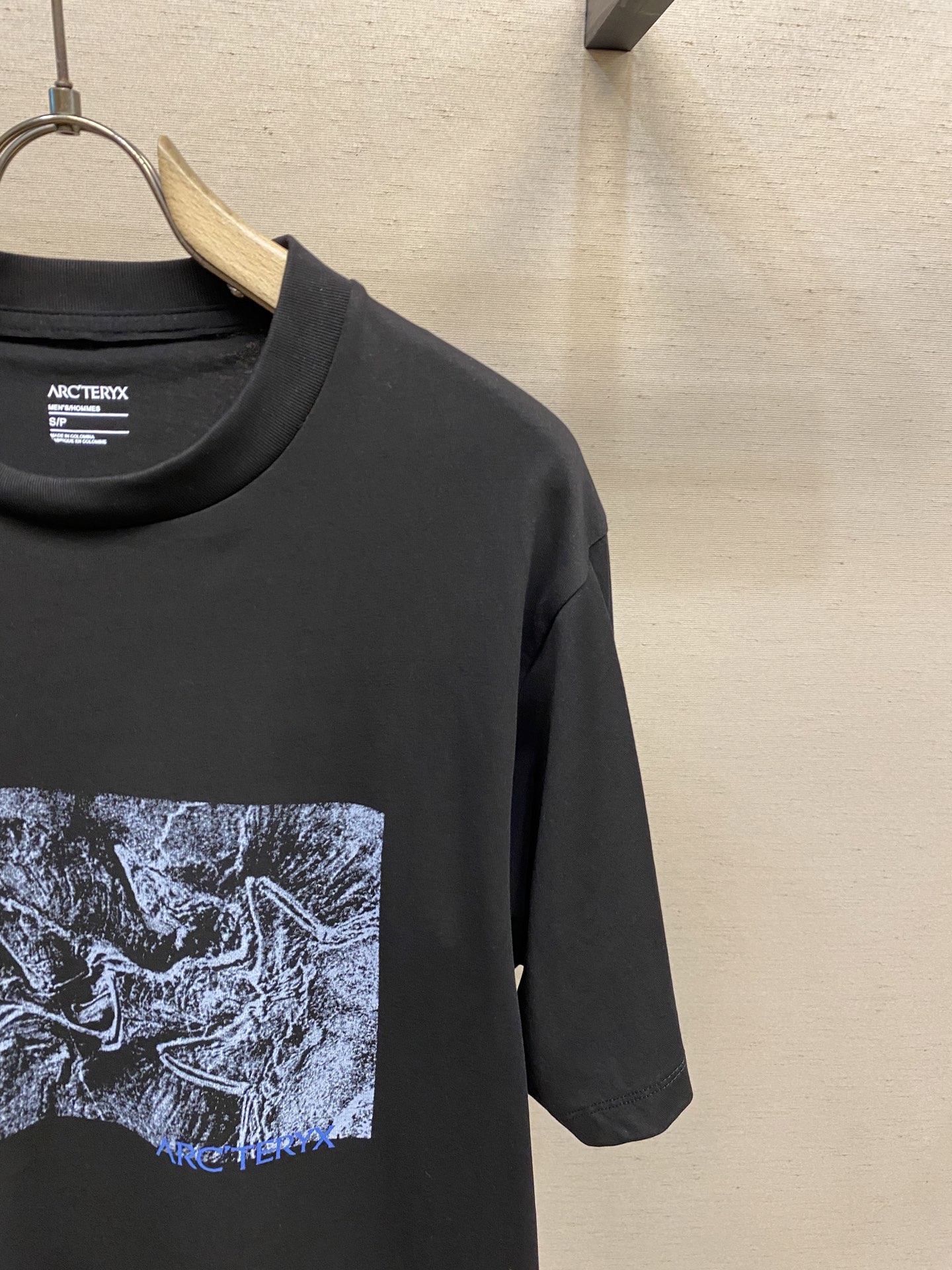 🌟🌟Arctery，2025新款 官网同步 涂鸦直喷，男女同款 短袖t恤定制120克100％双纱纯棉面料