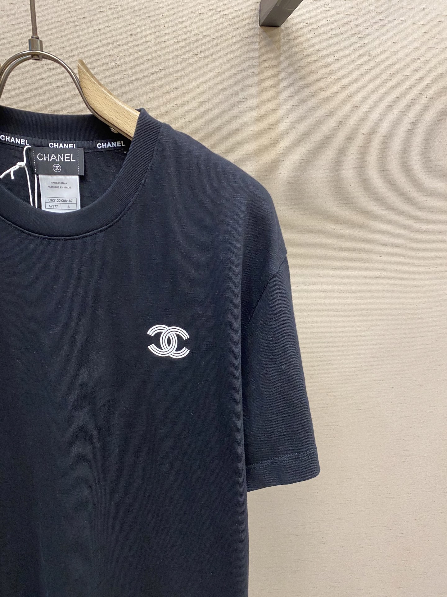 🌟🌟CHANEL，小香中古巴黎秀场员工半袖T恤/经典刺绣袖口字母滴胶短袖T恤 竹节棉质成衣洗水纯棉 ⚠️