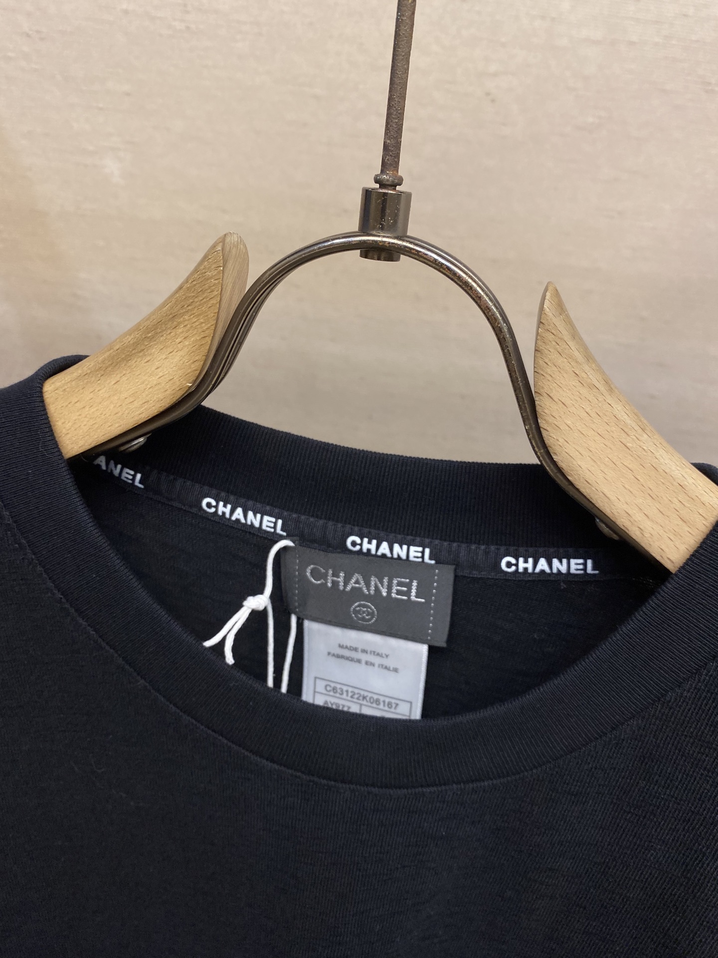 🌟🌟CHANEL，小香中古巴黎秀场员工半袖T恤/经典刺绣袖口字母滴胶短袖T恤 竹节棉质成衣洗水纯棉 ⚠️