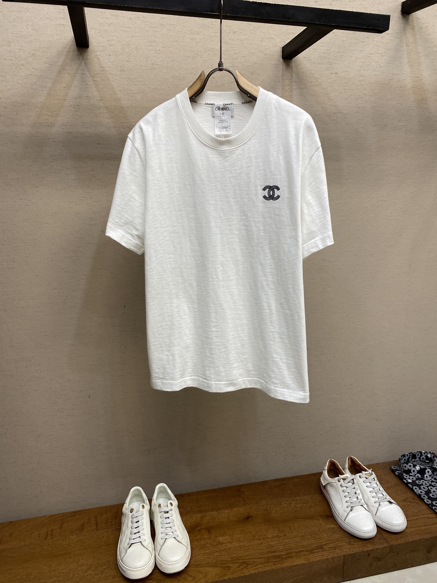 🌟🌟CHANEL，小香中古巴黎秀场员工半袖T恤/经典刺绣袖口字母滴胶短袖T恤 竹节棉质成衣洗水纯棉 ⚠️