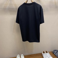 🌟🌟Givenchy 1952胶带字母印花短袖T恤,同步官网发售!从高定走向高街的GV,俘获大量年轻人的 🌟🌟Givenchy 1952胶带字母印花短袖T恤,同步官网发售!从高定走向高街的GV,俘获大量年轻人的