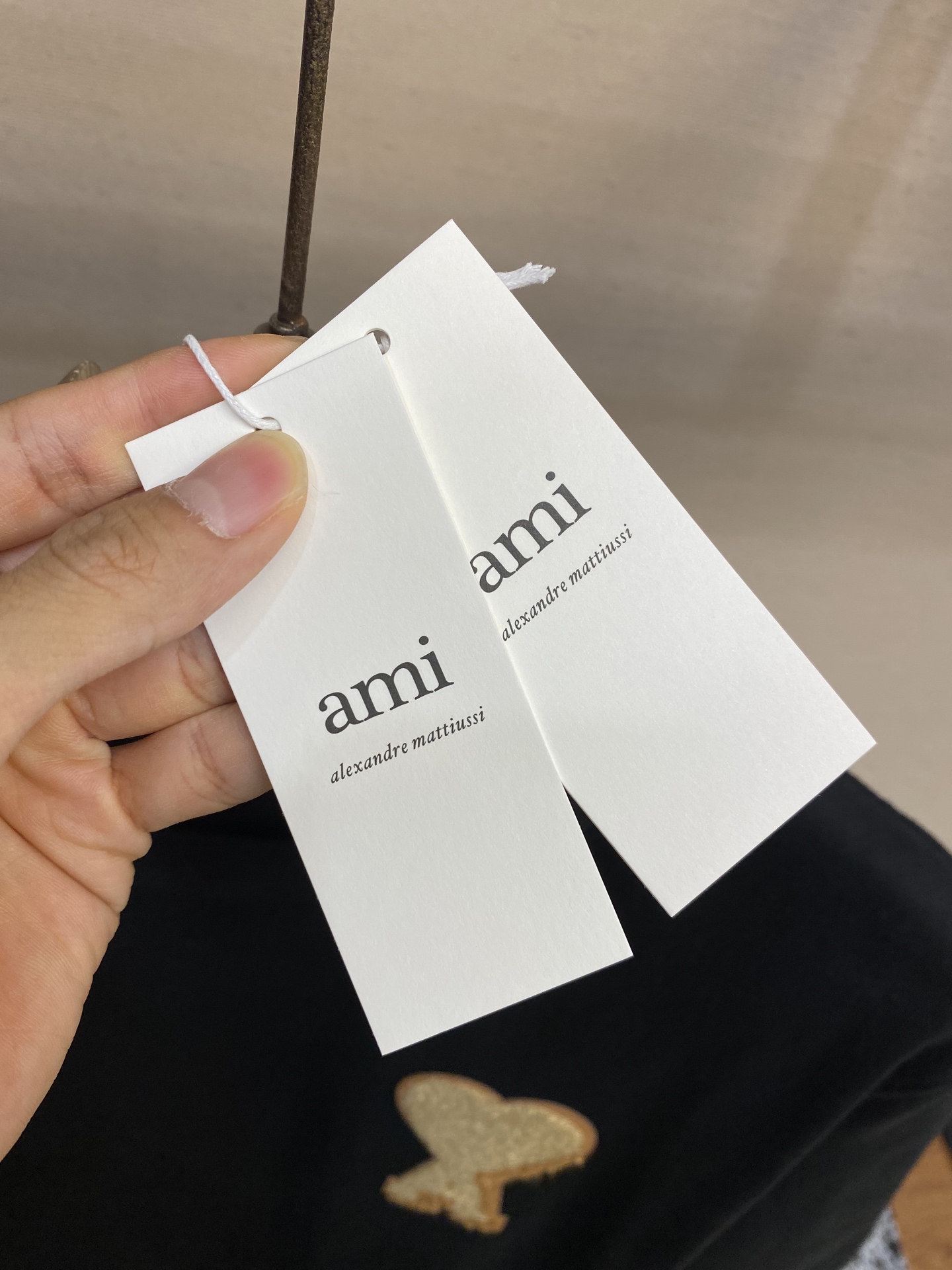 🌟🌟 AMI/艾米2025FW早秋新品AMI 男女同款毛巾绣ADC棉质宽松T恤 爱心圆领短䄂太好看刺绣/