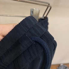 🌟🌟Dior,男士休闲裤👍 最新款上身版型无敌正!绝对可以闭眼收的一款此款裤子非常百搭,弹力腰围,日常上 🌟🌟Dior,男士休闲裤👍 最新款上身版型无敌正!绝对可以闭眼收的一款此款裤子非常百搭,弹力腰围,日常上