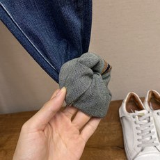 🌟🌟SlP🆕……2025ss好穿不挑身材在搭配上没有太多的限制 随意简洁的衬托其他单品,来展现自己的风格 🌟🌟SlP🆕……2025ss好穿不挑身材在搭配上没有太多的限制 随意简洁的衬托其他单品,来展现自己的风格