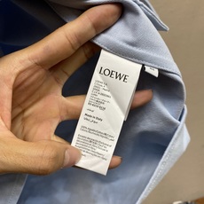 🌟🌟Loewe、罗意威棉质连帽外套衬衫面料选择:选用百分百棉纤维打造而成的280-400TC高支斜纹棉( 🌟🌟Loewe、罗意威棉质连帽外套衬衫面料选择:选用百分百棉纤维打造而成的280-400TC高支斜纹棉(
