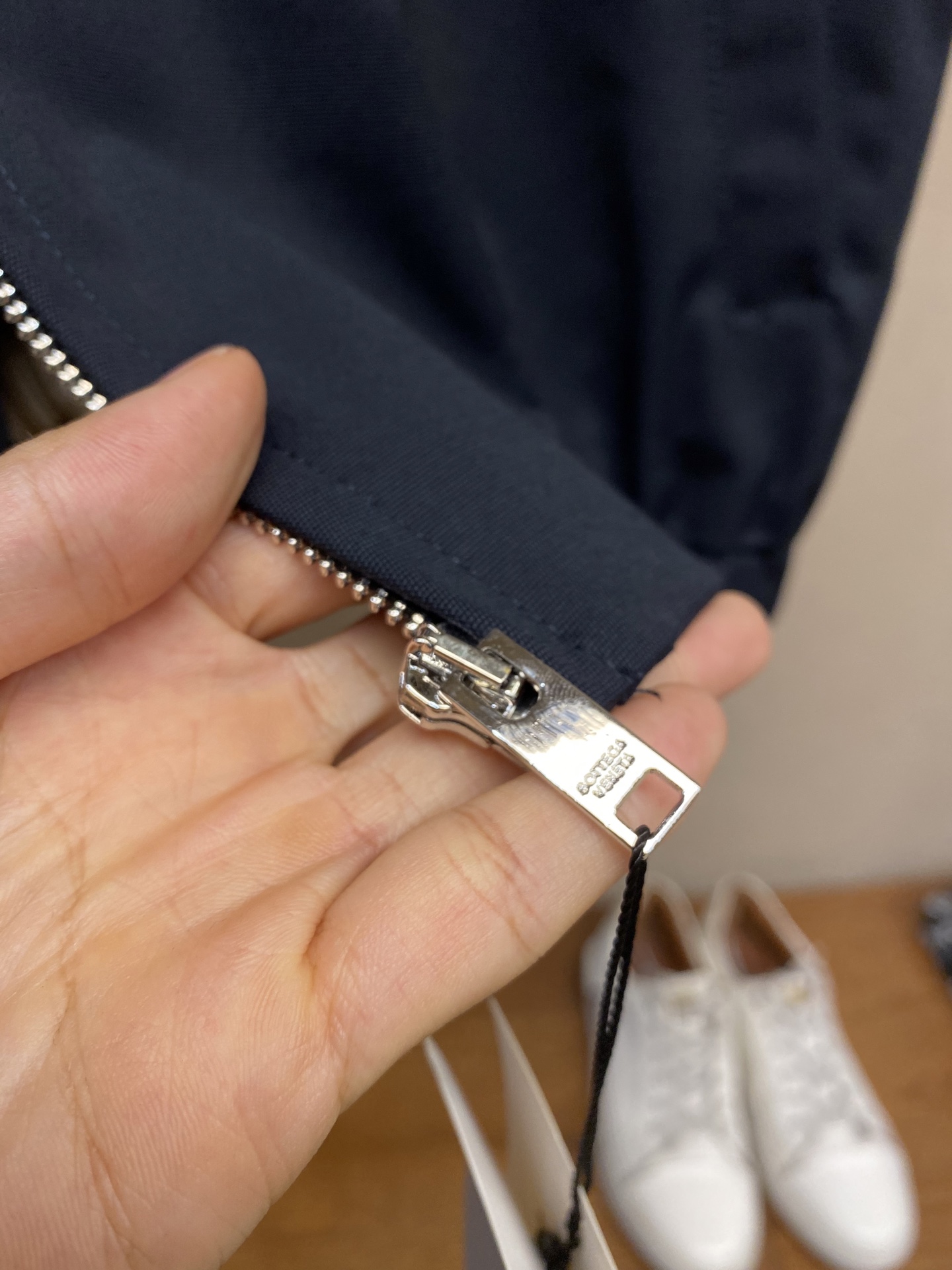 🌟🌟 BV25AW 可拆卸手工编织羊皮领工装夹克外套，薄款是今年最新款，整身都为今年最新面料 58锦纶4