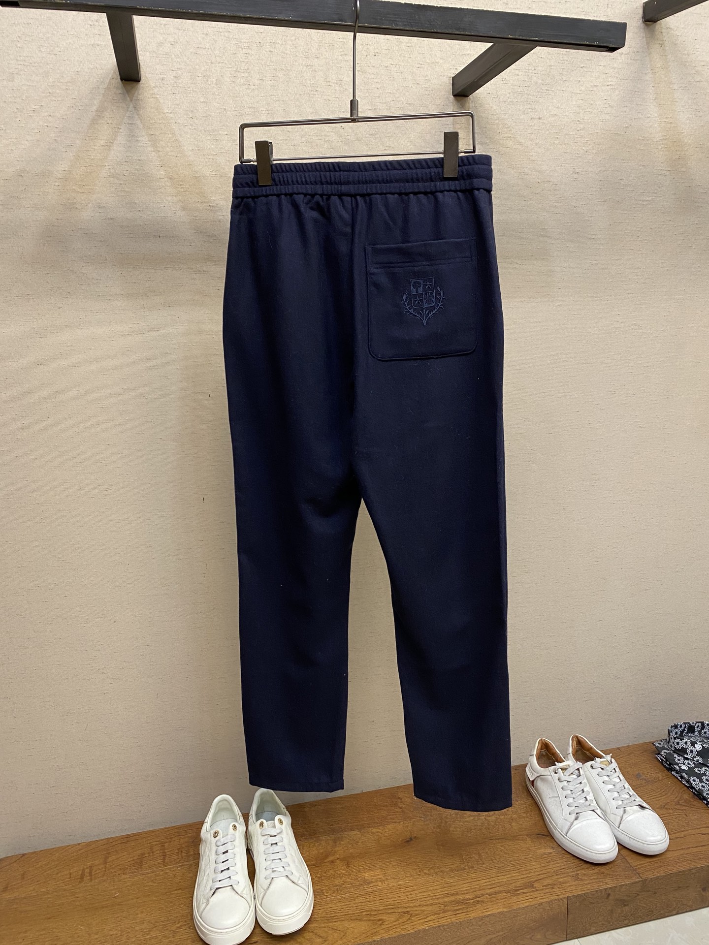 🌟🌟 lP🆕 秋冬 品质控推荐 羊毛混纺男士休闲长裤 经典款 松弛感的一款休闲弯刀长裤 商务休闲都能很好