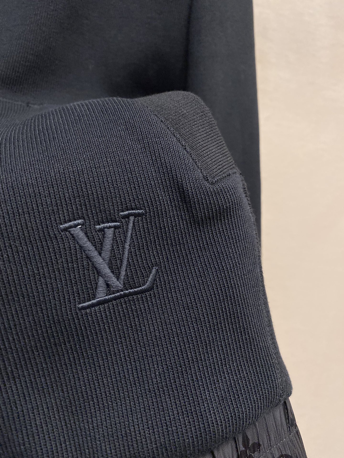 🌟🌟 1V 路易家 ⚠️仅限干洗！！中温熨烫！ 2025FW早秋系列MONOGRAM 提花双面穿轻质夹克