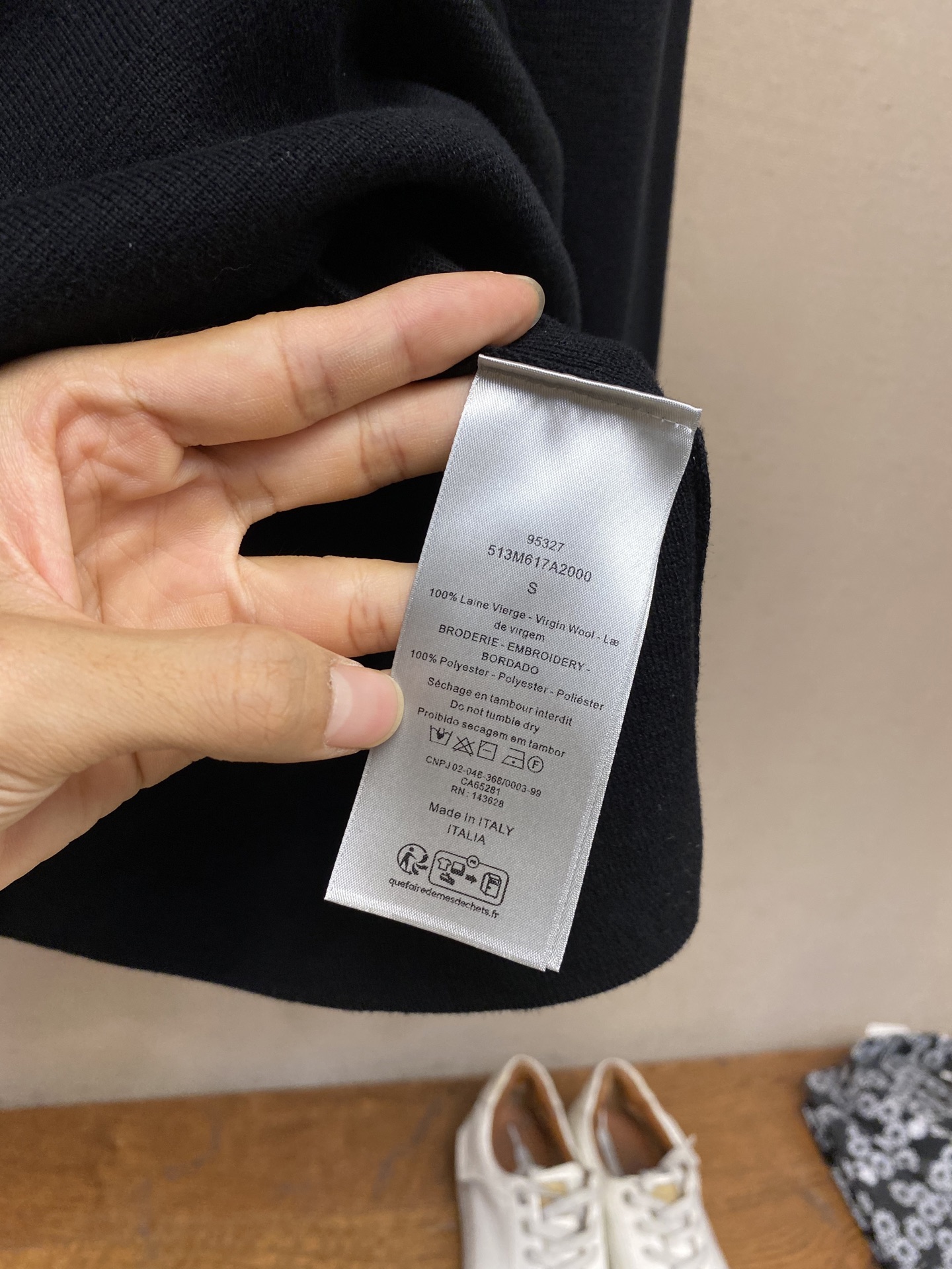 🌟🌟Dior、CD字母圆领毛衣 毛料采用48支超细50%羊毛50%棉混纺纱线，运用进口14针毛织机双面立