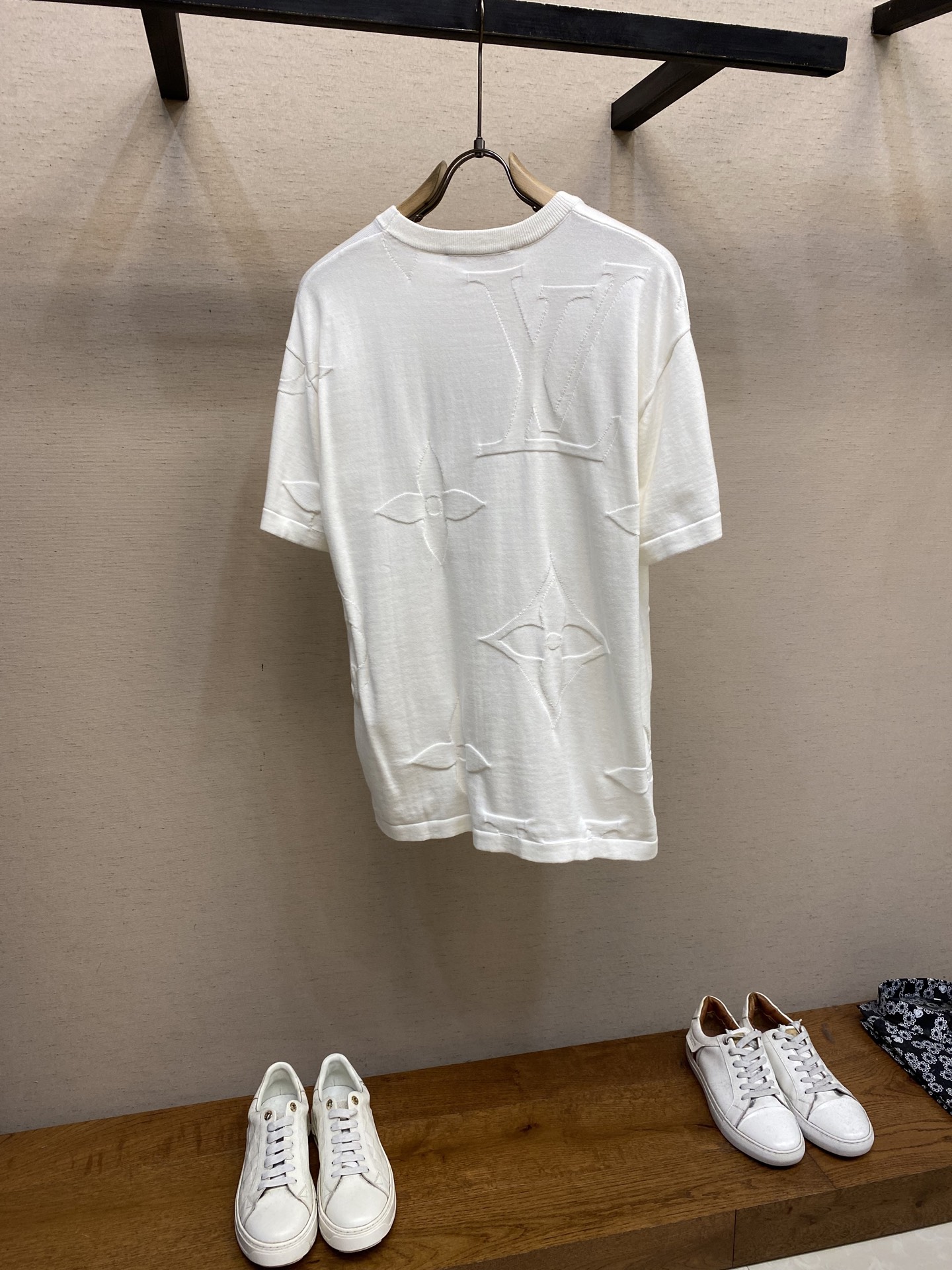 Alternative view of T-Shirt 11926