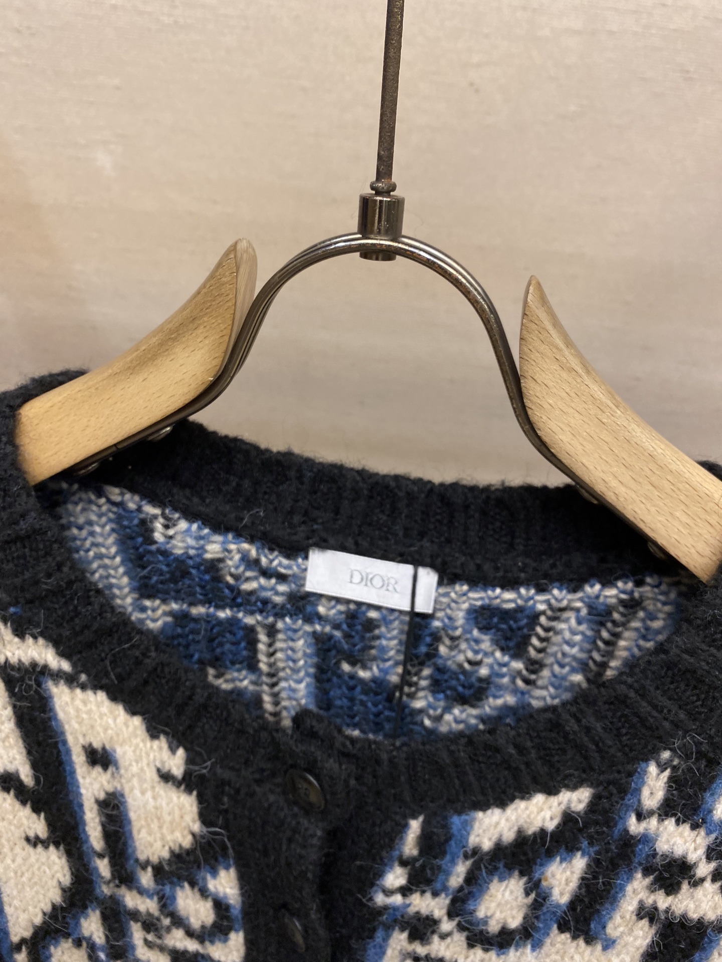 【毛衣】🌟🌟Dior，提花马海毛毛衫纱线采用马海毛混纺工艺，克重高达1200克，表面logo设计为提花工