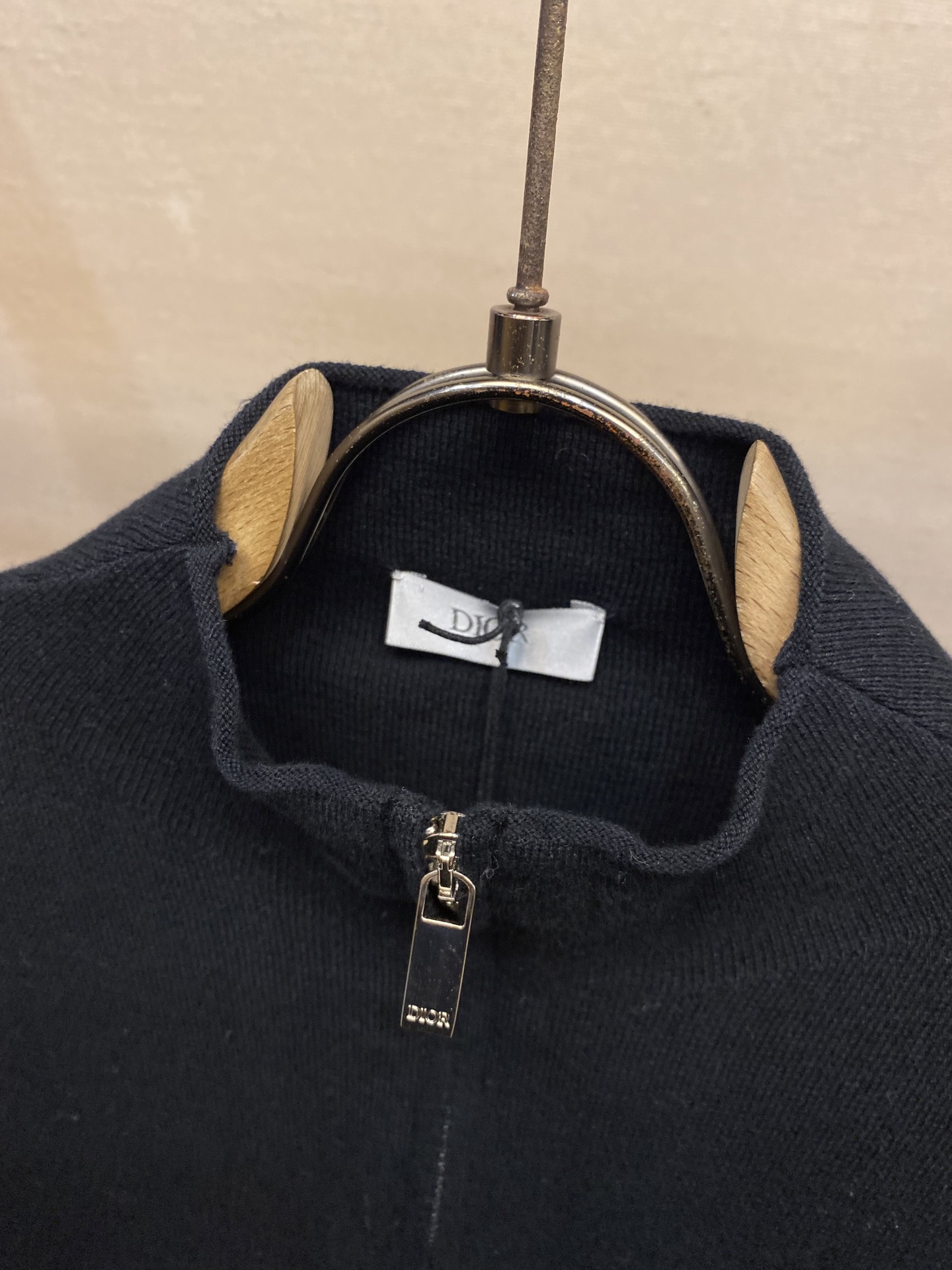 🌟🌟Dior、CD字母毛织外套 毛料采用48支超细50%羊毛50%棉混纺纱线，运用进口14针毛织机双面立