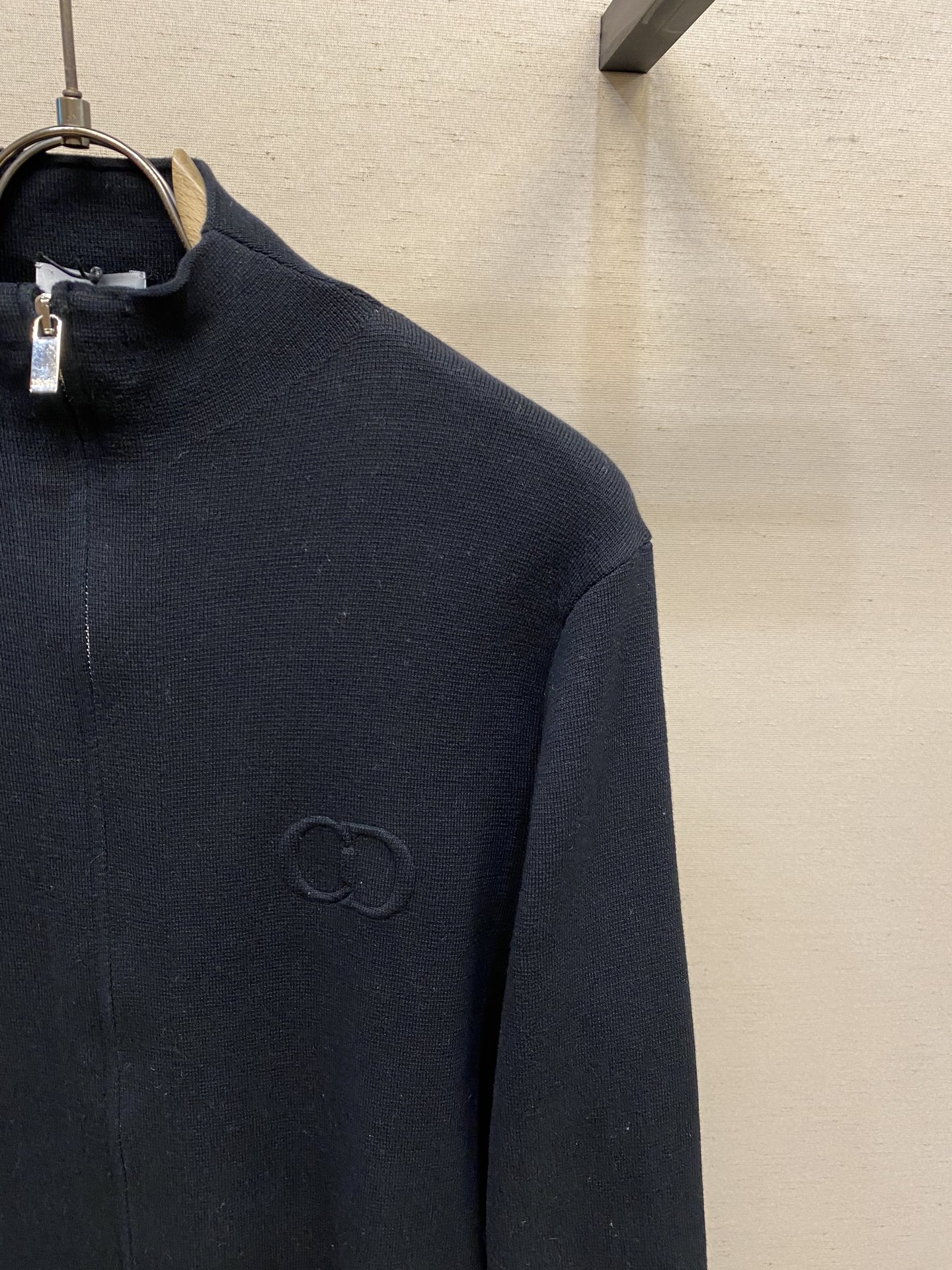 🌟🌟Dior、CD字母毛织外套 毛料采用48支超细50%羊毛50%棉混纺纱线，运用进口14针毛织机双面立