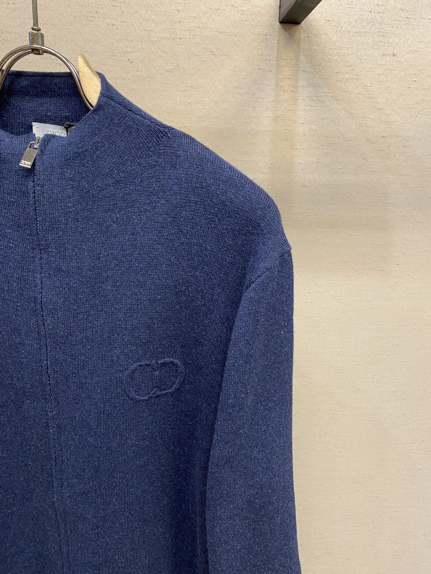 🌟🌟Dior、CD字母毛织外套 毛料采用48支超细50%羊毛50%棉混纺纱线，运用进口14针毛织机双面立