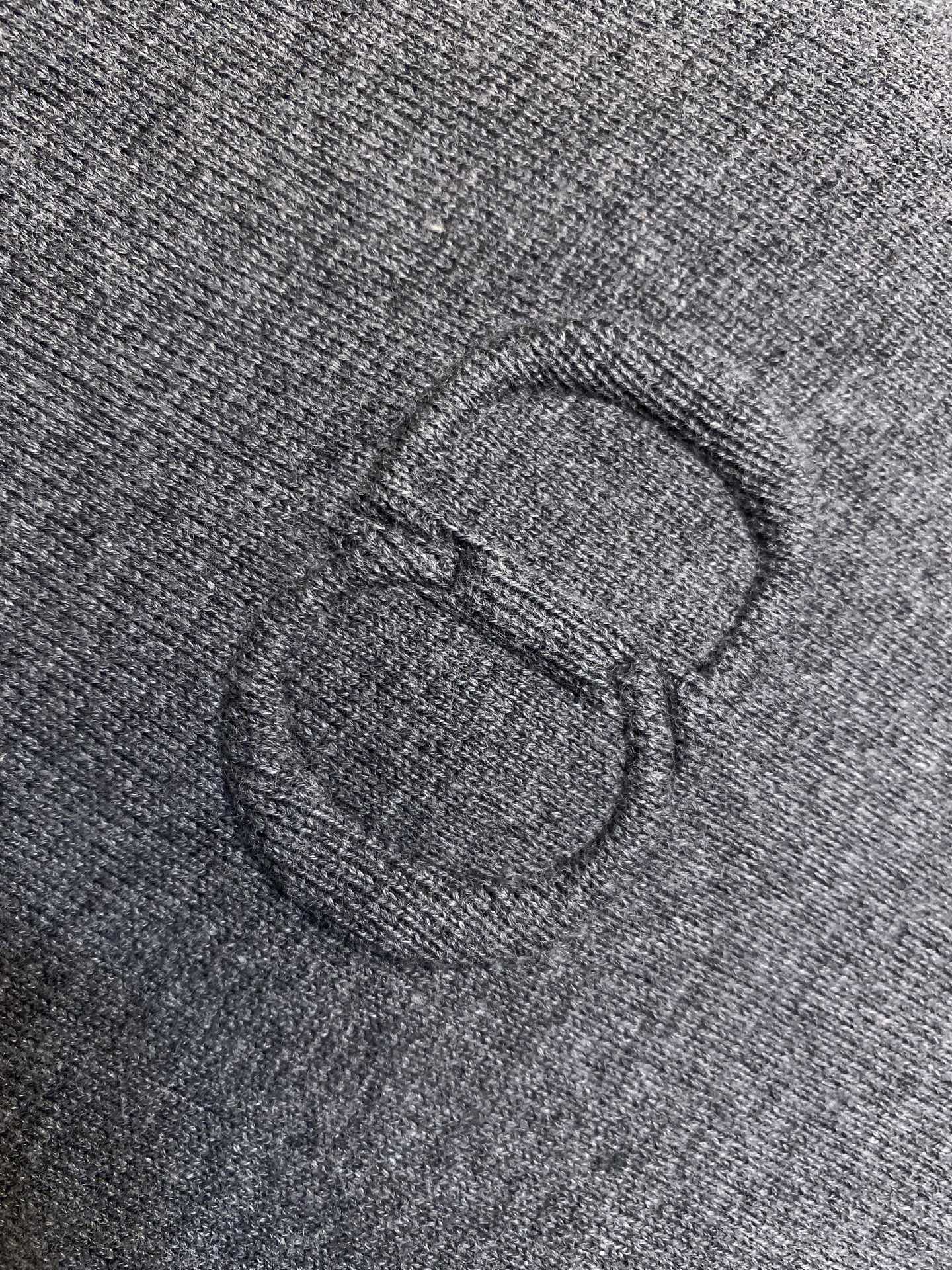 🌟🌟Dior、CD字母毛织外套 毛料采用48支超细50%羊毛50%棉混纺纱线，运用进口14针毛织机双面立