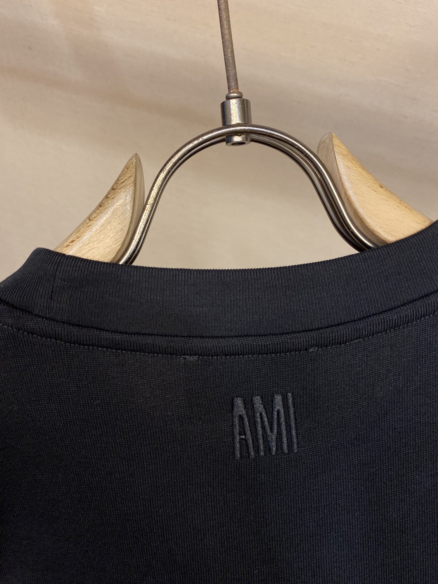 🌟🌟AMl……2025FW早秋新品男女同款重磅棉质立体爱心❤️/后背同色AMI刺绣宽松版棉质半袖T恤洗涤