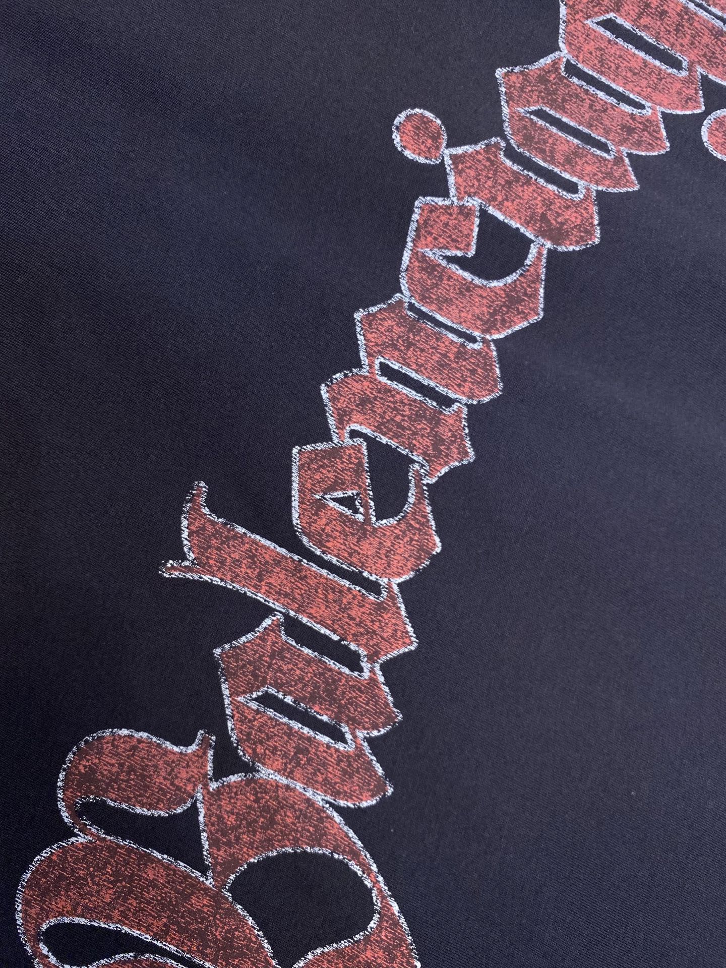 🌟🌟Balenciaga、汇集商标印花圆领短袖⚠️原,500购买；复古平纹面料、中性版型、圆领短袖、艺术