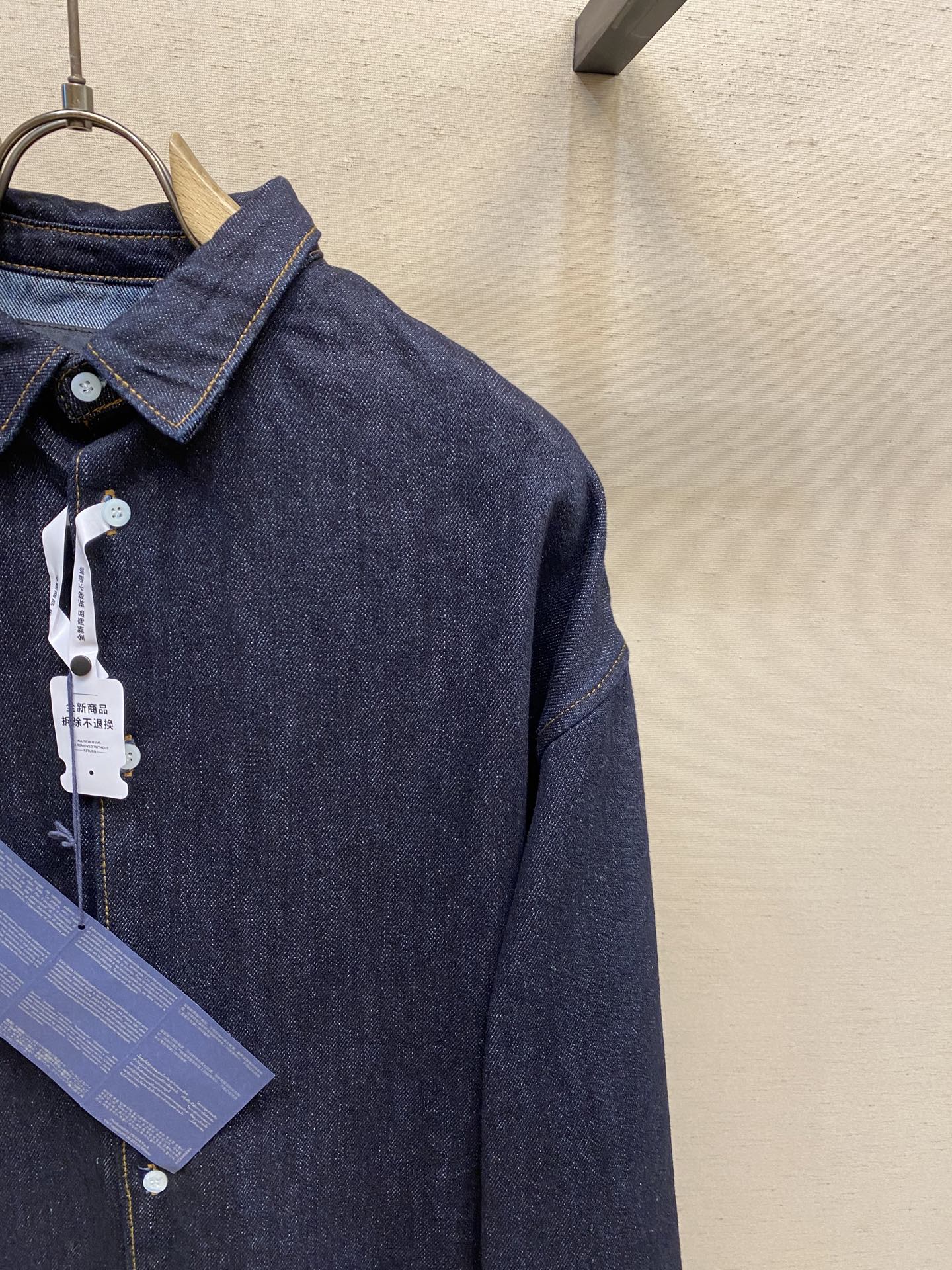 🌟🌟Prada、翻领宽松长袖牛仔外套 正品7219购入 定染赛洛纺12支*12支竹节牛仔面料 成衣洗褪低