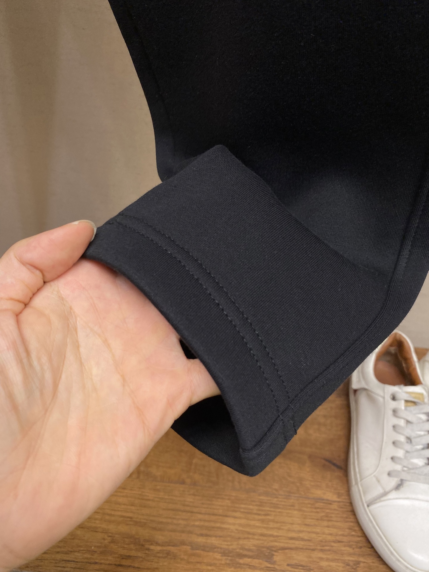 🌟🌟Arctery、【加绒】男士休闲裤👍 最新款上身版型无敌正！绝对可以闭眼收的一款此款裤子非常百搭，弹