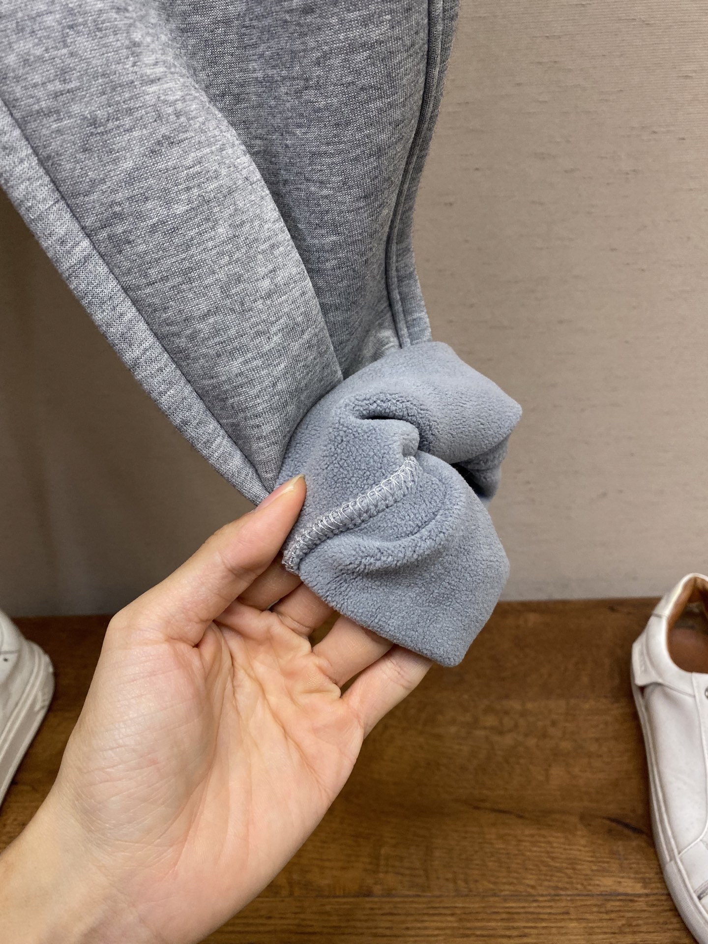 🌟🌟Arctery、【加绒】男士休闲裤👍 最新款上身版型无敌正！绝对可以闭眼收的一款此款裤子非常百搭，弹