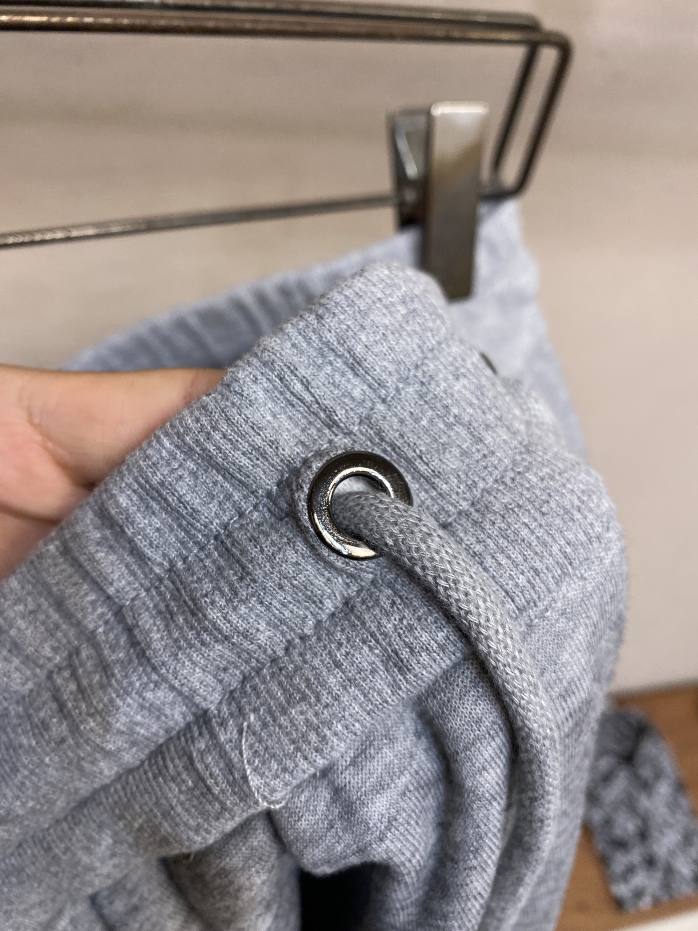 🌟🌟Arctery、【加绒】男士休闲裤👍 最新款上身版型无敌正！绝对可以闭眼收的一款此款裤子非常百搭，弹