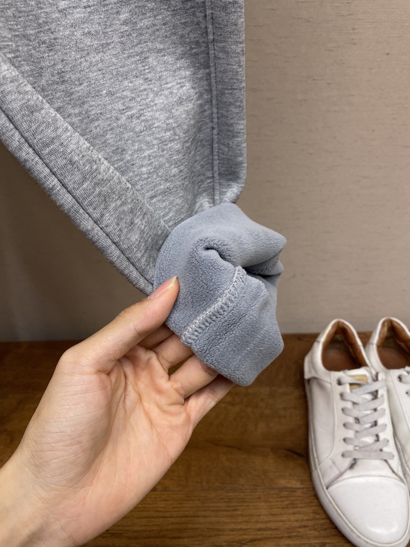 🌟🌟Canda、【加绒】男士休闲裤👍 最新款上身版型无敌正！绝对可以闭眼收的一款此款裤子非常百搭，弹力腰