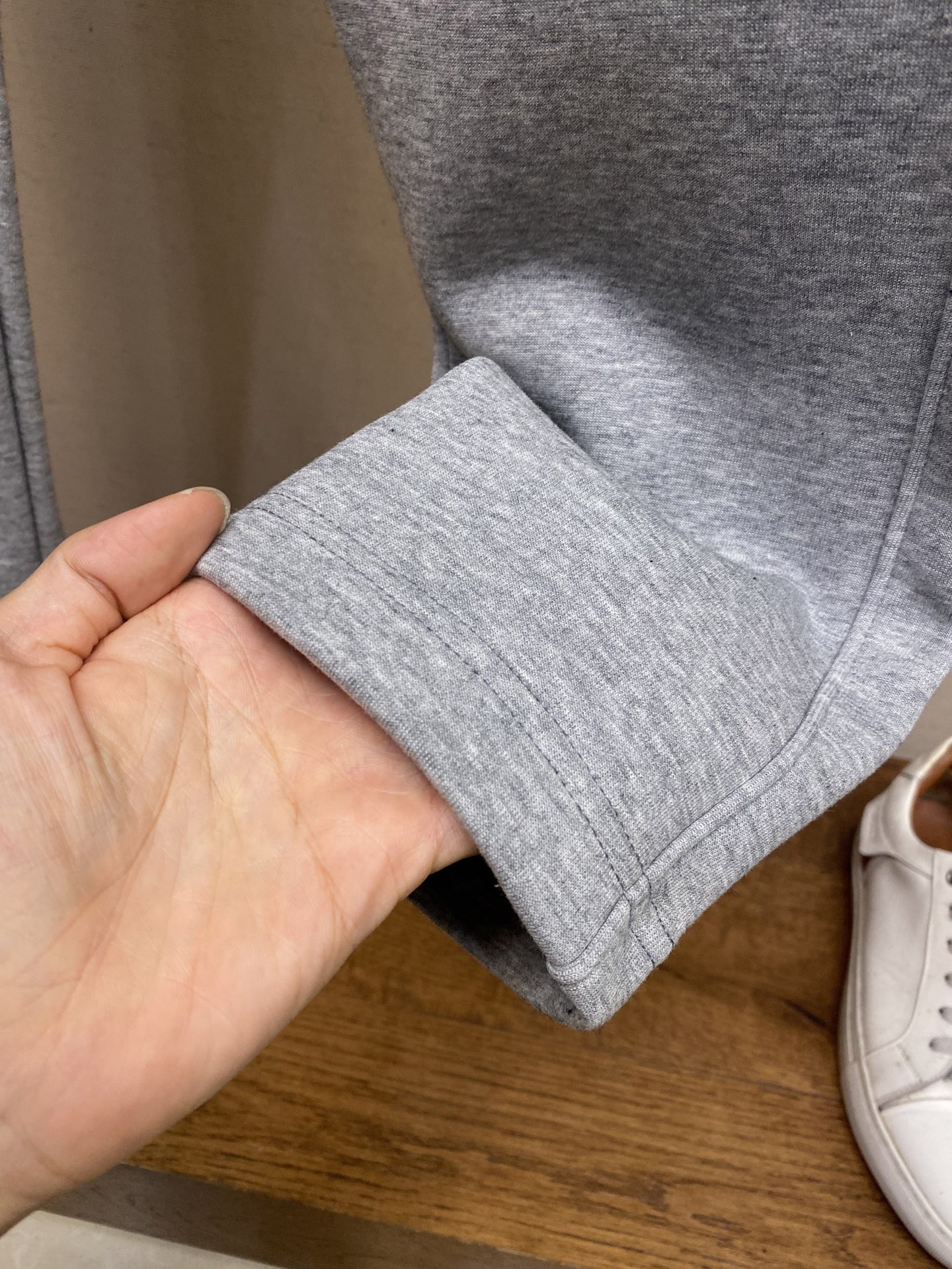 🌟🌟Canda、【加绒】男士休闲裤👍 最新款上身版型无敌正！绝对可以闭眼收的一款此款裤子非常百搭，弹力腰