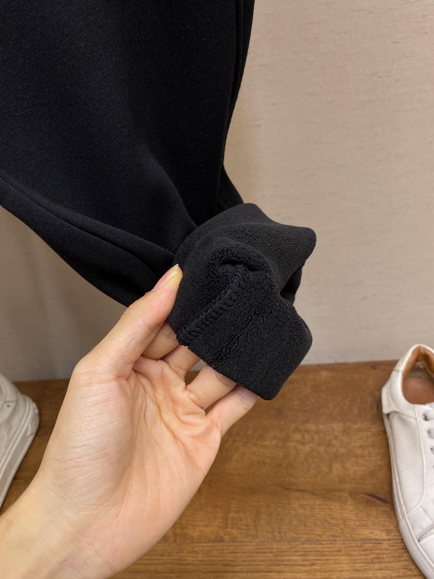 🌟🌟Canda、【加绒】男士休闲裤👍 最新款上身版型无敌正！绝对可以闭眼收的一款此款裤子非常百搭，弹力腰