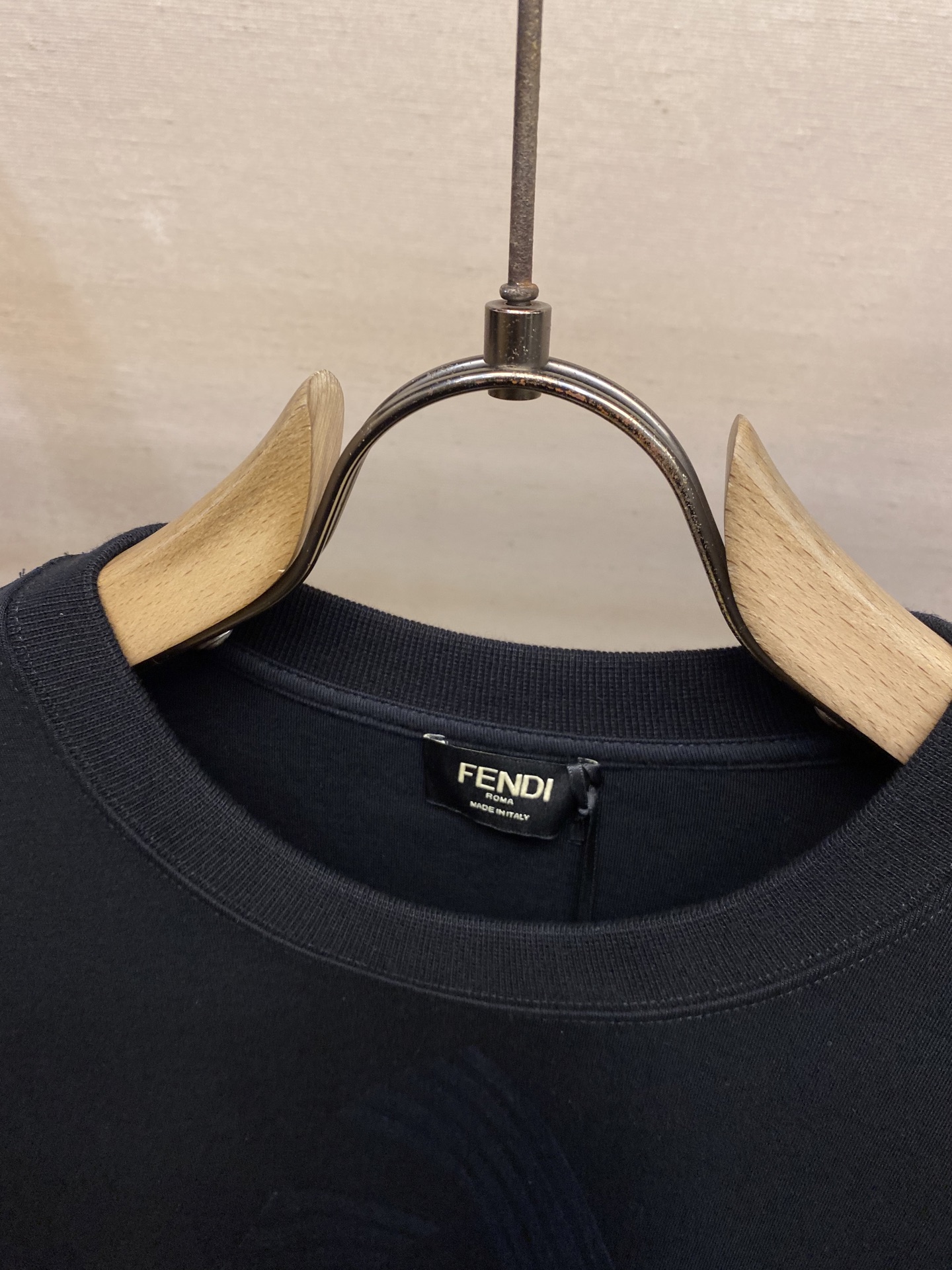 🌟🌟Fendi 25秋冬新季新品到货 设计圆领卫衣 品质高新质感液氨空气棉 亲肤软滑 新元素专柜官网热推