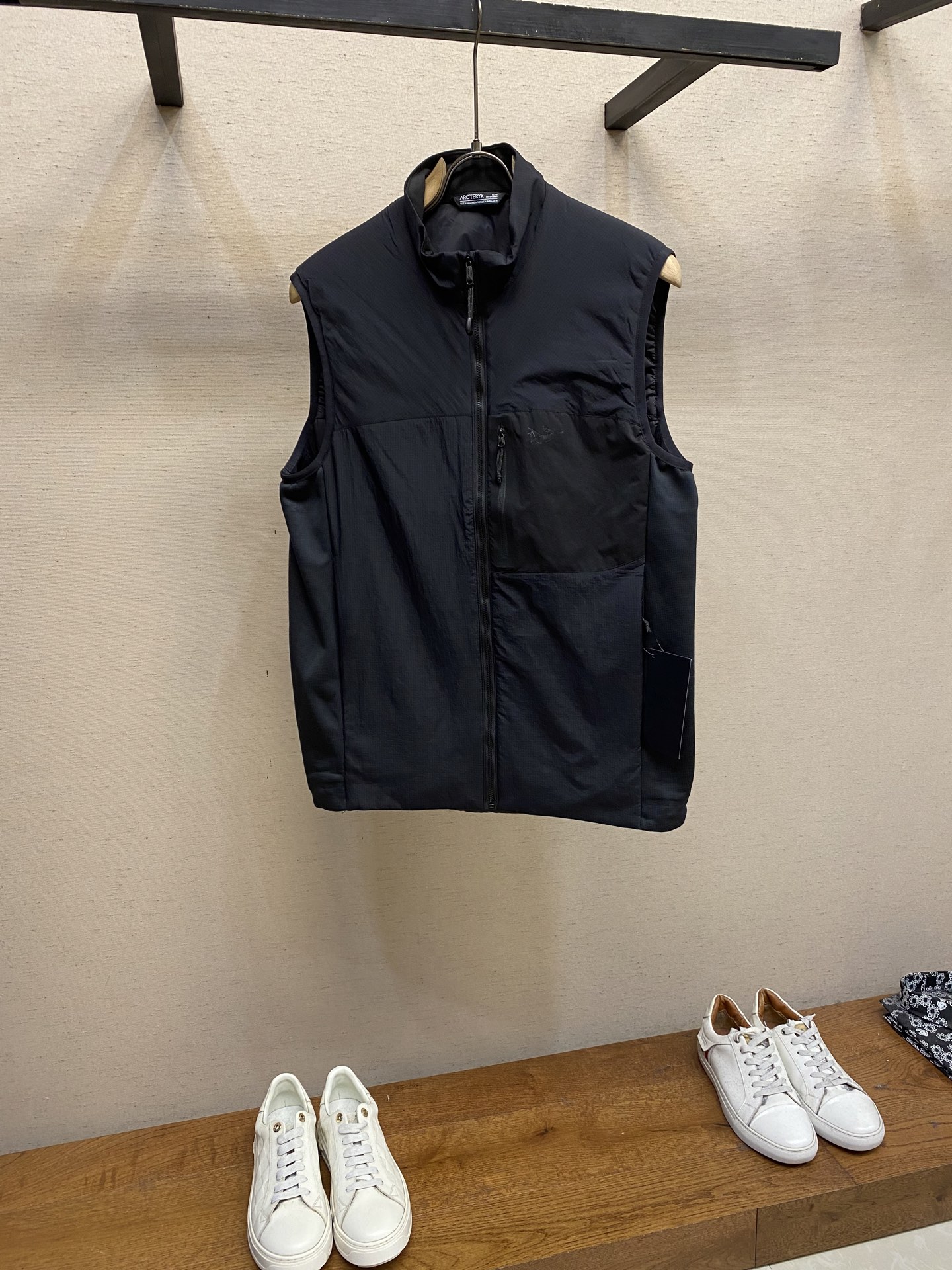 🌟🌟 Arcteryx/始祖鸟ATOM LT Vest Gen 2.1 军鸟LEAF系列军鸟立领薄款棉马