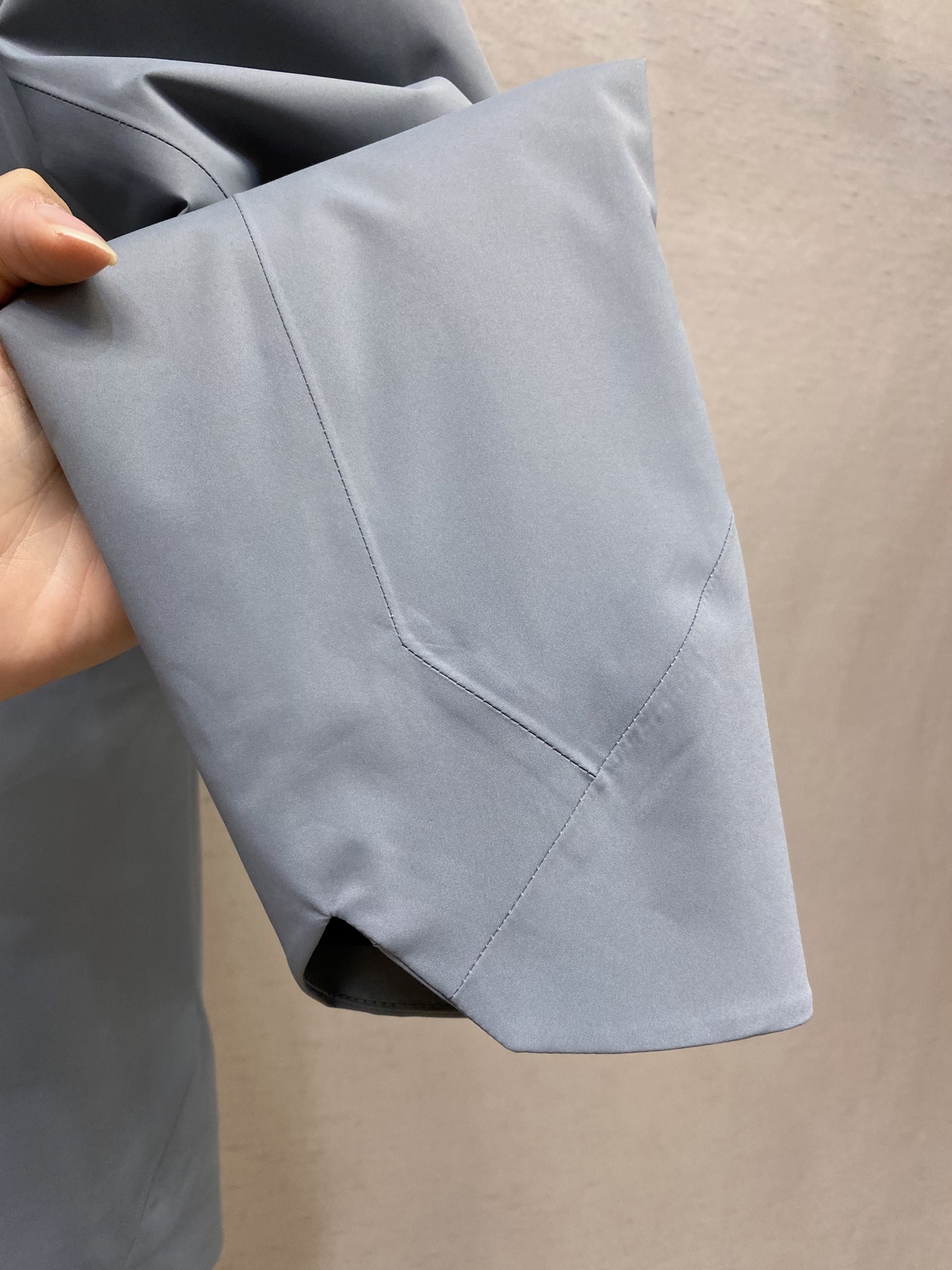 🌟🌟Arctery 棉服立领外套。商务款系列。没有🐦的logo 非常低调 面料和版型都是属于鸟的最高端 