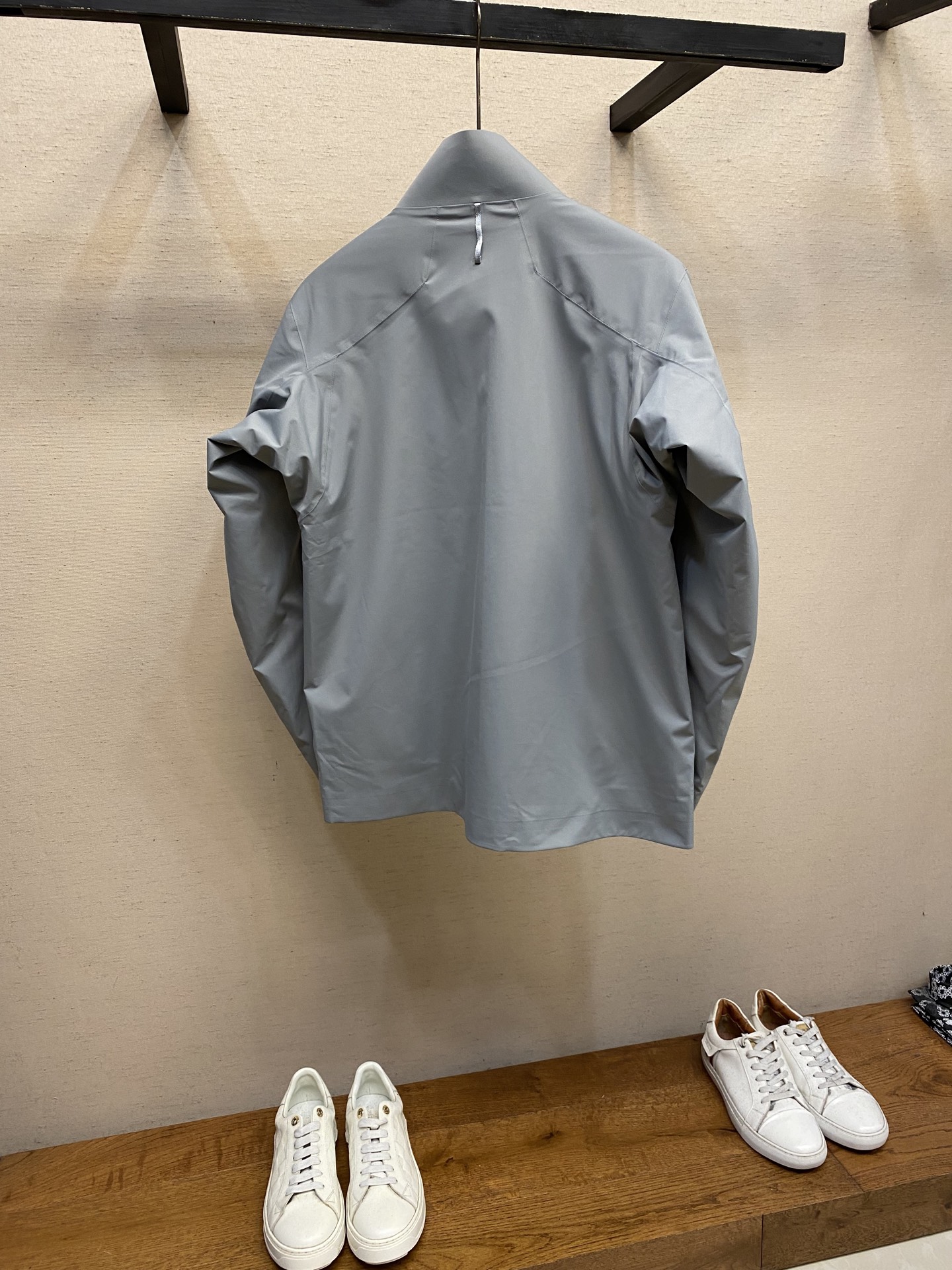 🌟🌟Arctery 棉服立领外套。商务款系列。没有🐦的logo 非常低调 面料和版型都是属于鸟的最高端 