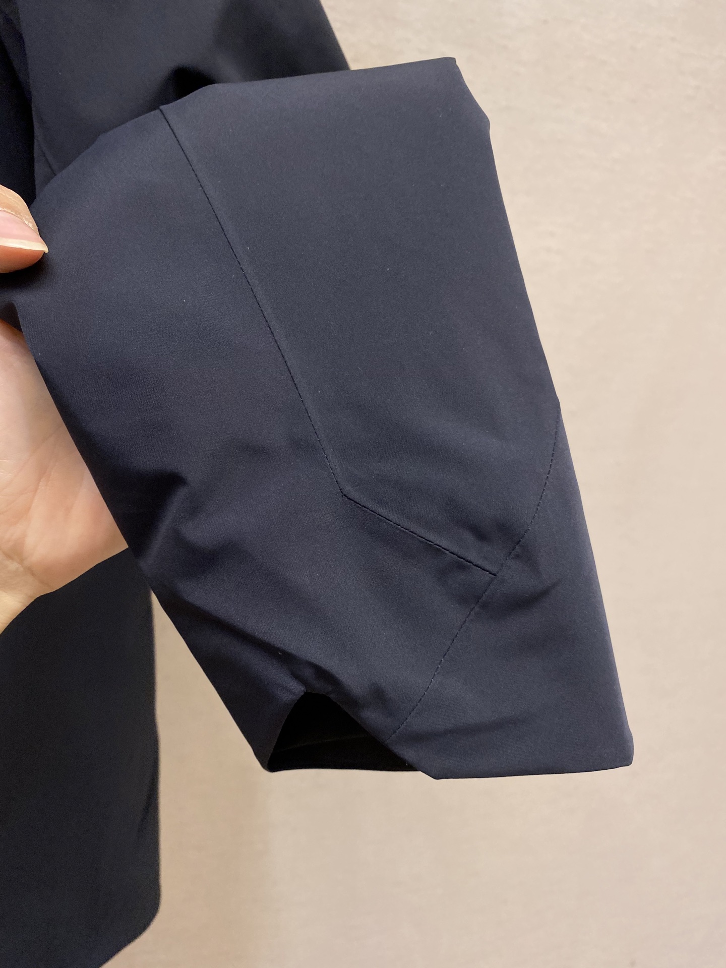 🌟🌟Arctery 棉服立领外套。商务款系列。没有🐦的logo 非常低调 面料和版型都是属于鸟的最高端 