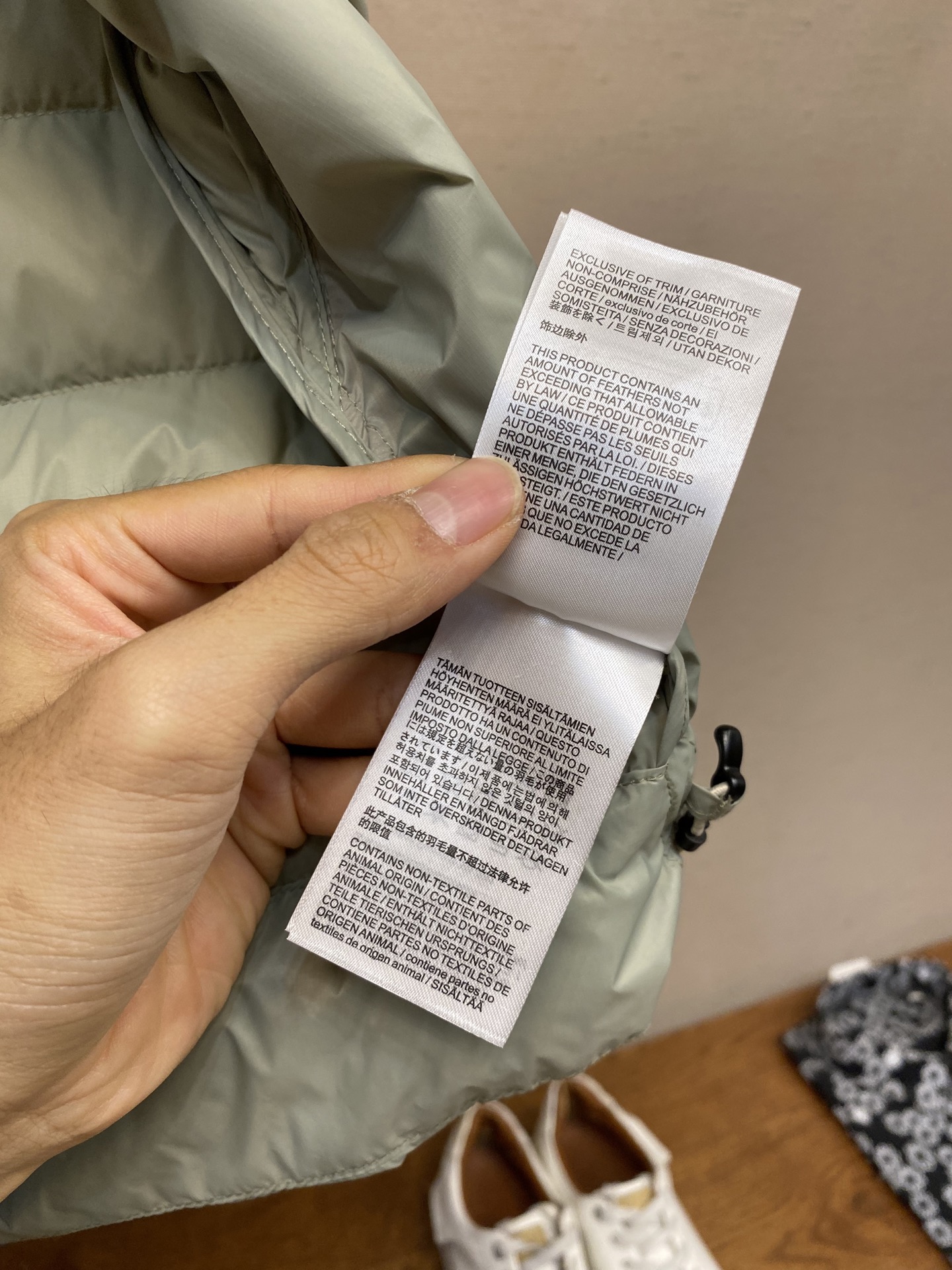 🌟🌟Arctery 始祖鸟Cerium Vest排骨马甲，经典立领+横向绗缝设计，超轻却保暖力满分!内填