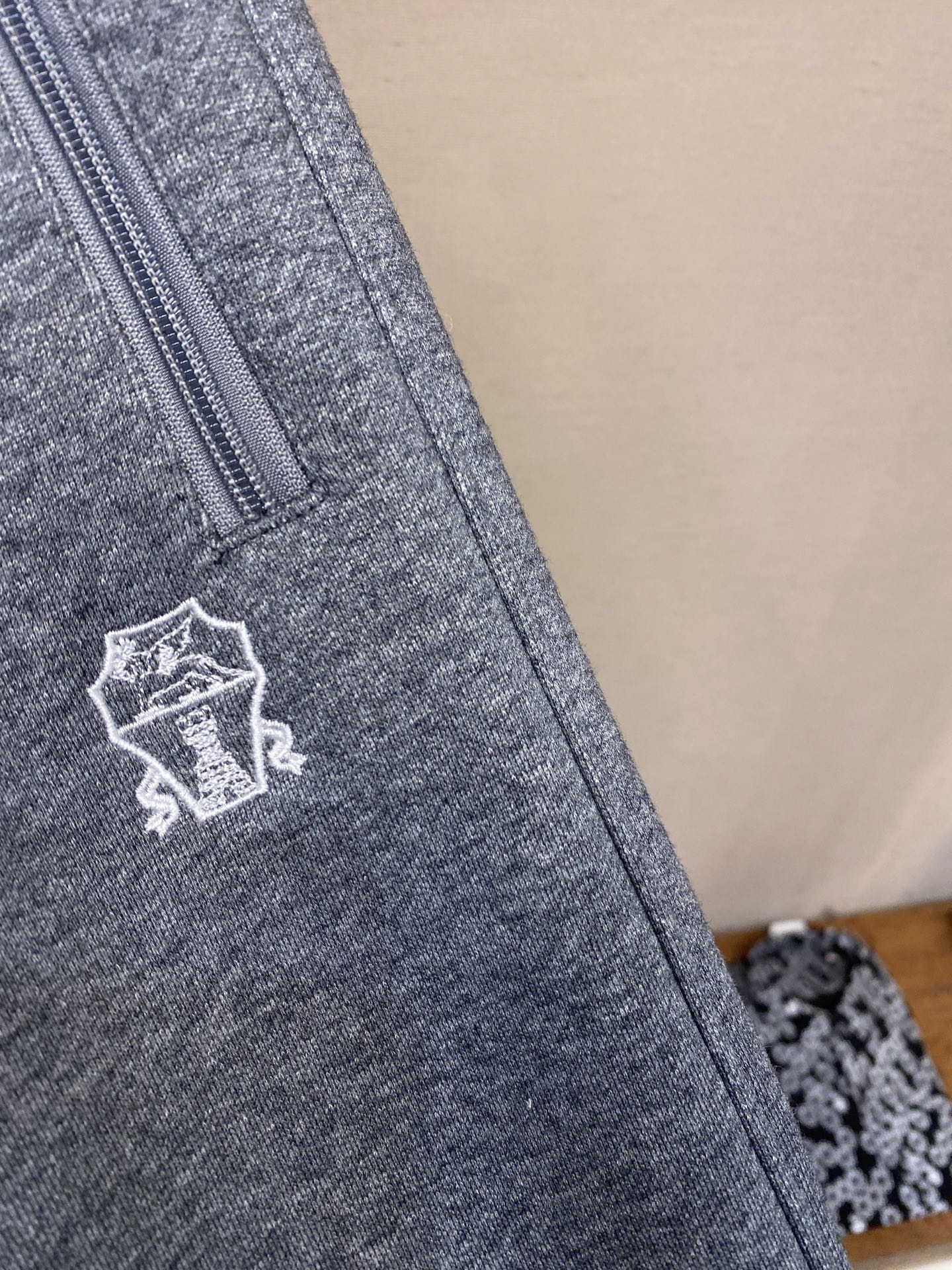 🌟🌟BC、【加绒】男士休闲裤👍 最新款上身版型无敌正！绝对可以闭眼收的一款此款裤子非常百搭，弹力腰围,日